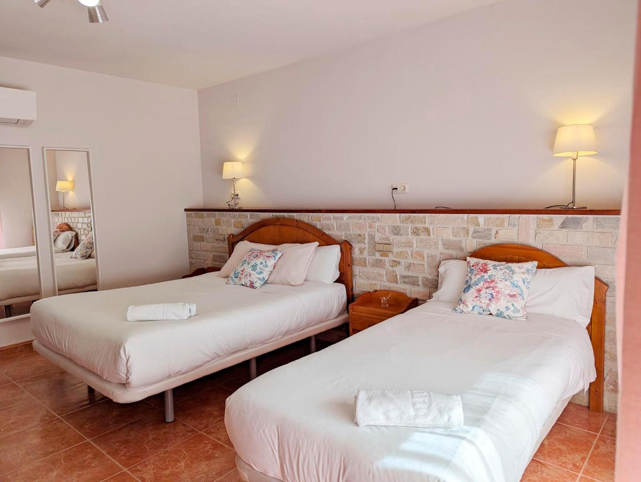 Triple Room photo 2