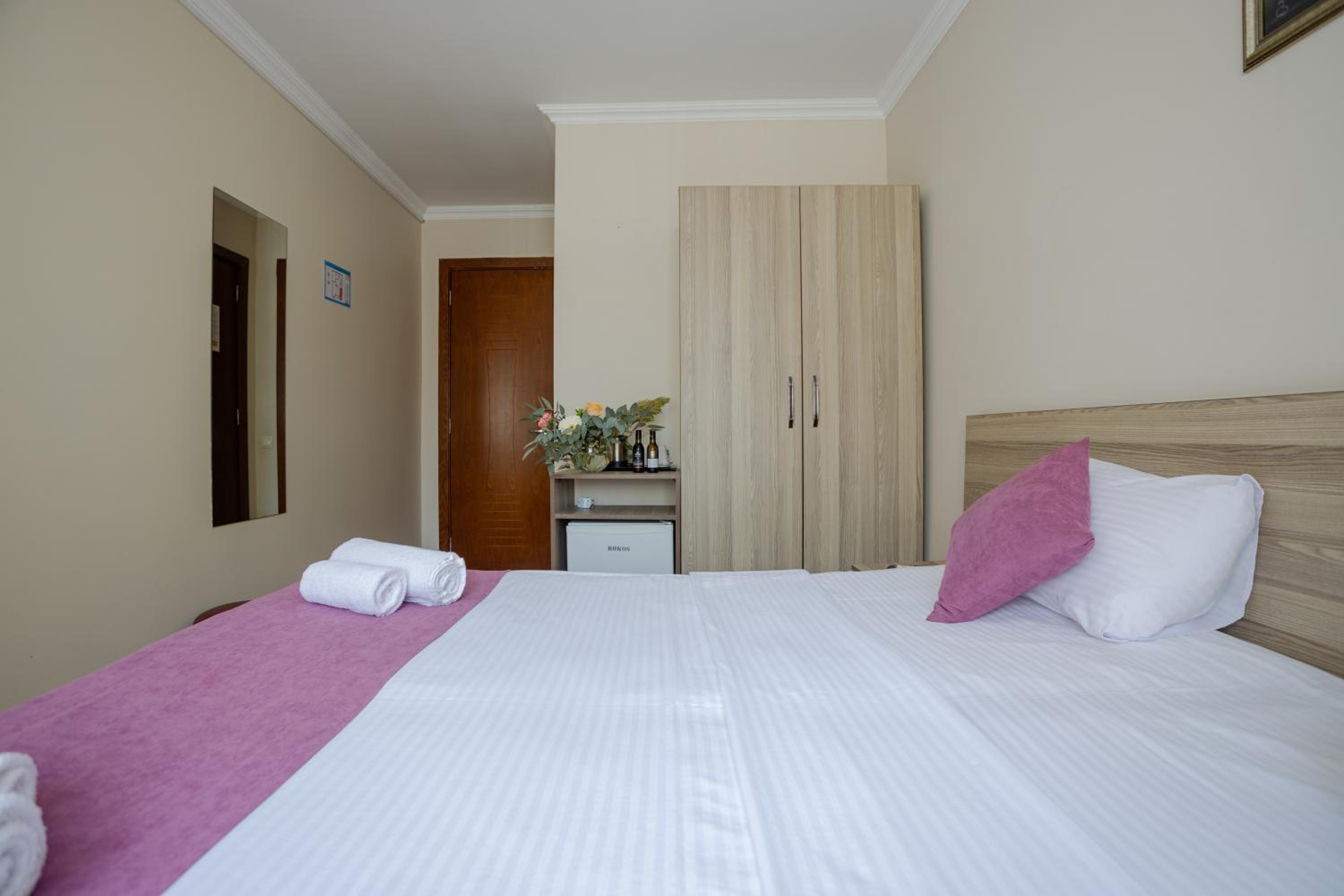 Economy Double or Twin Room photo 1