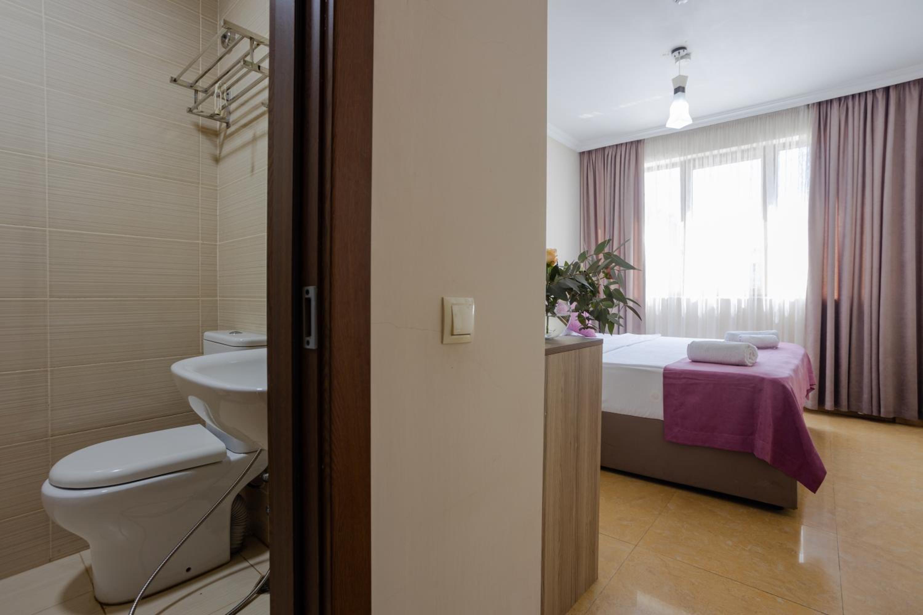 Economy Double or Twin Room photo 2