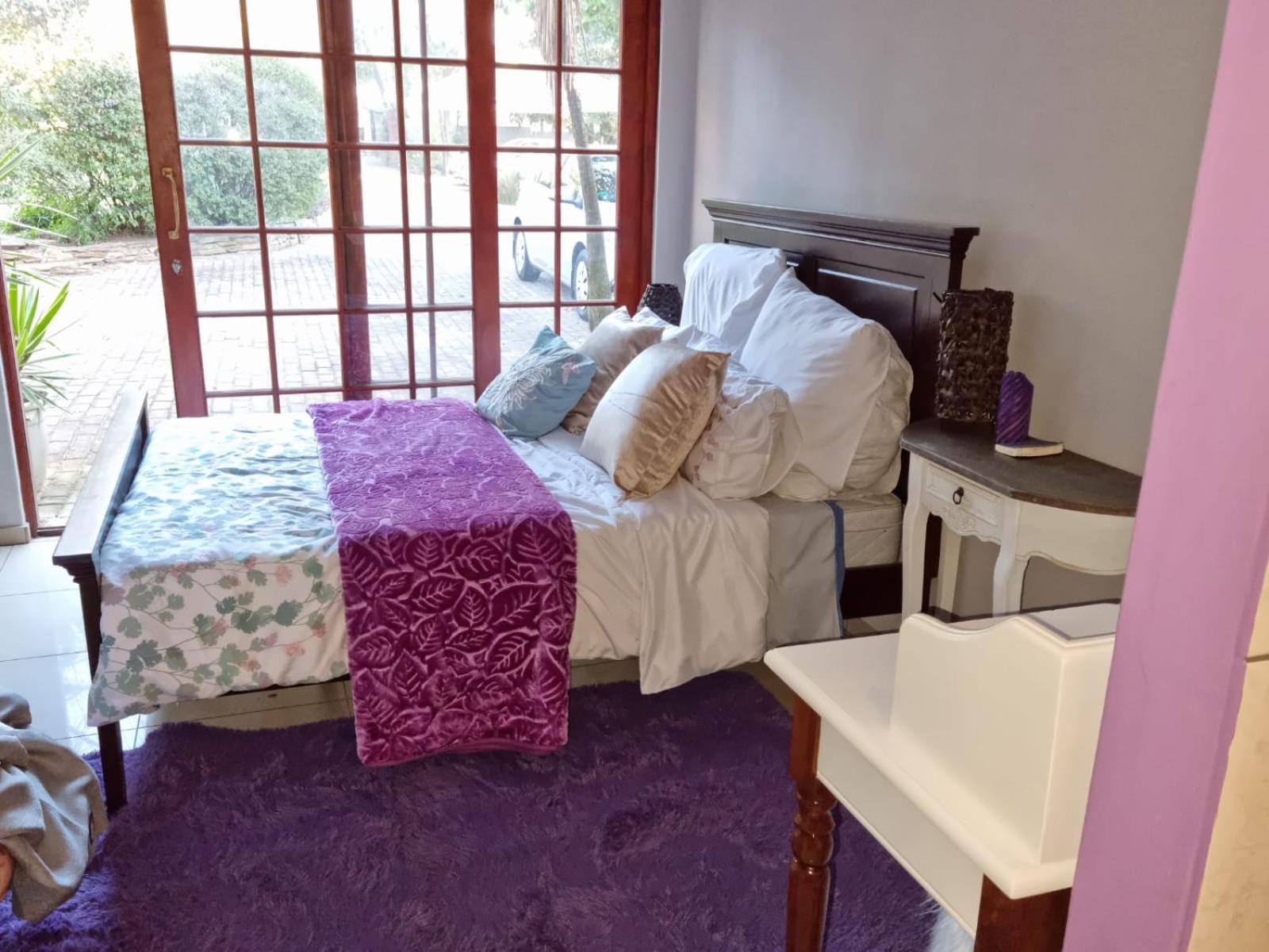 Budget Double Room - Photo 3