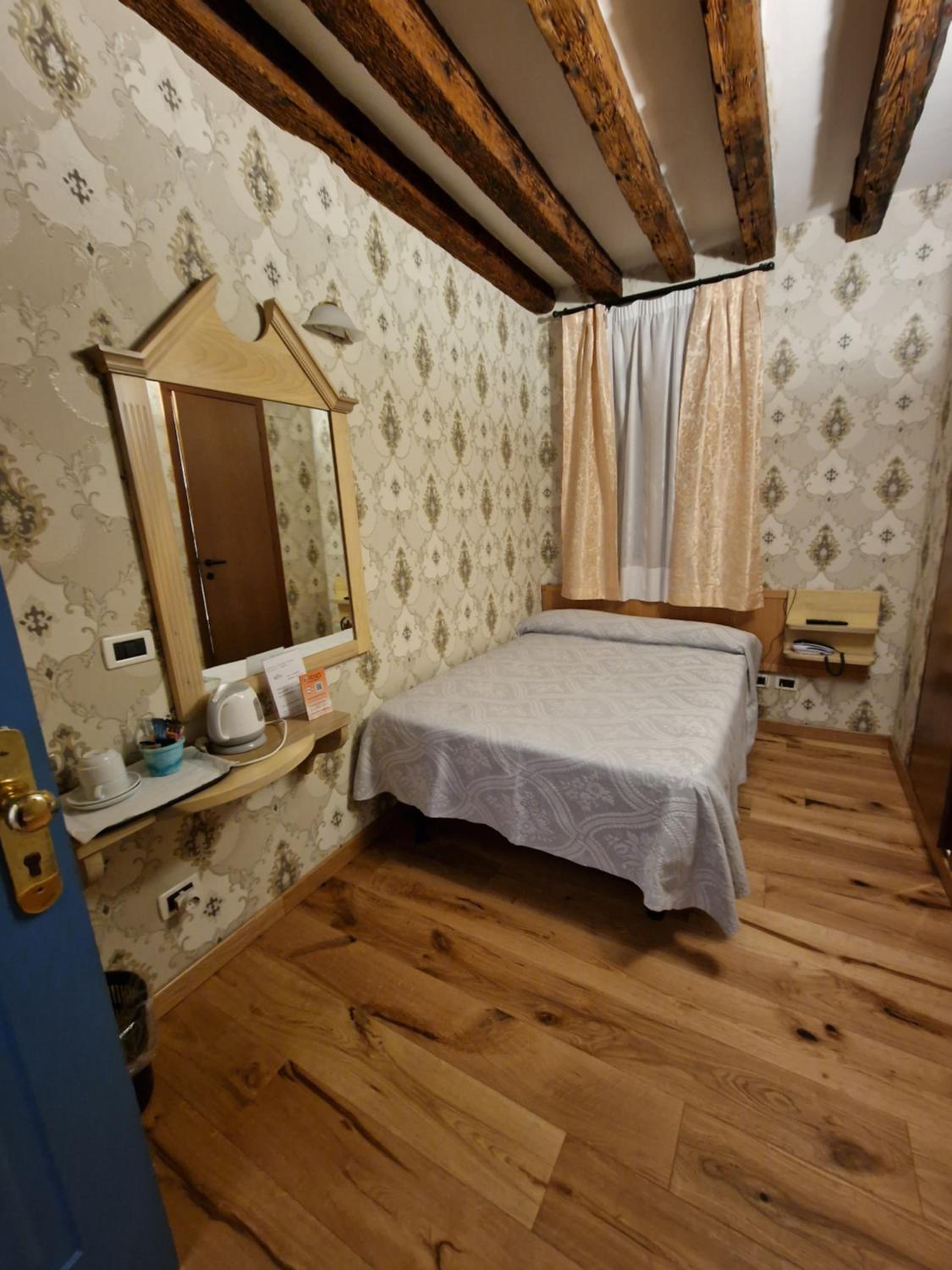 Single Room - Annex photo 2
