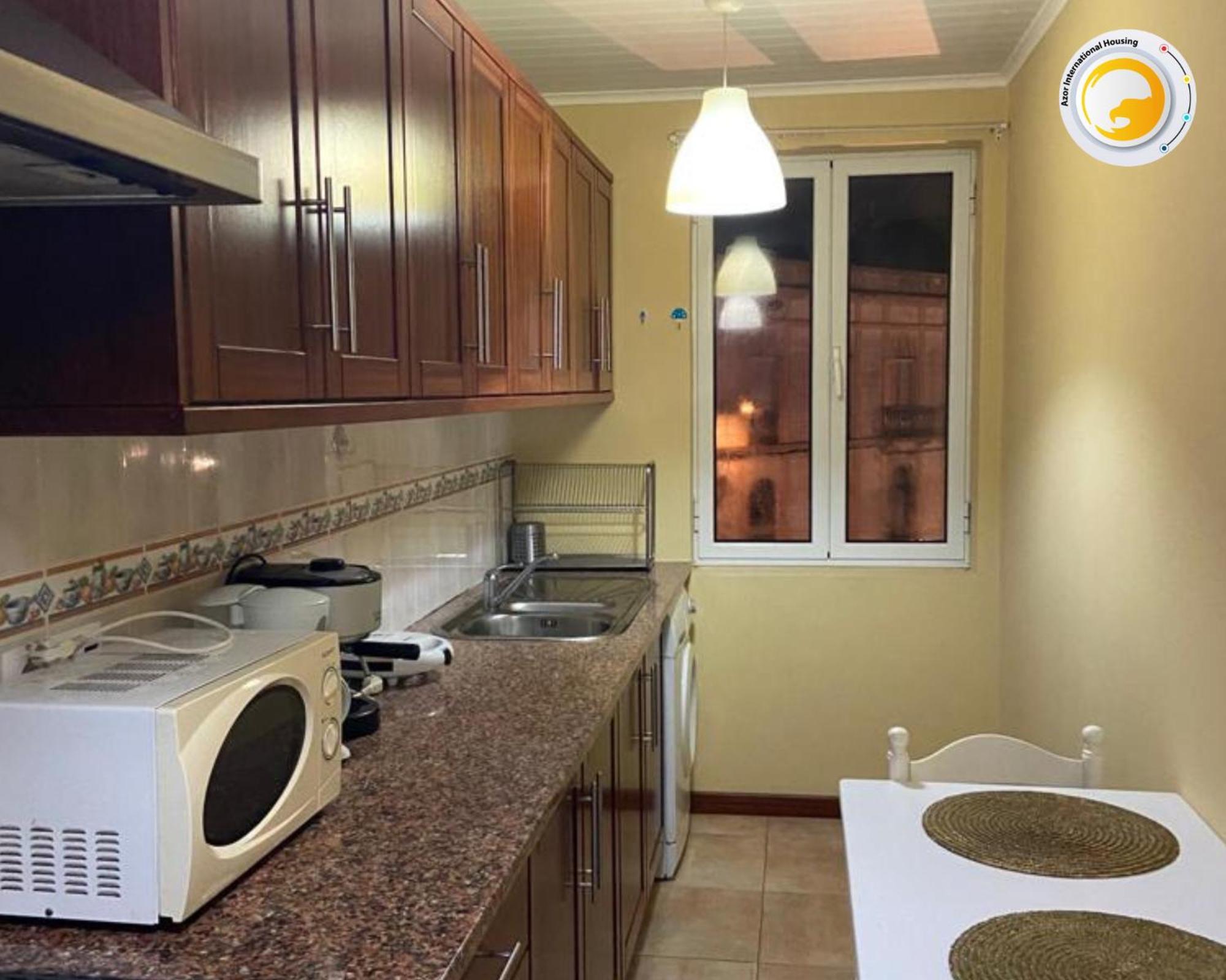 Apartment with Terrace - Photo 21