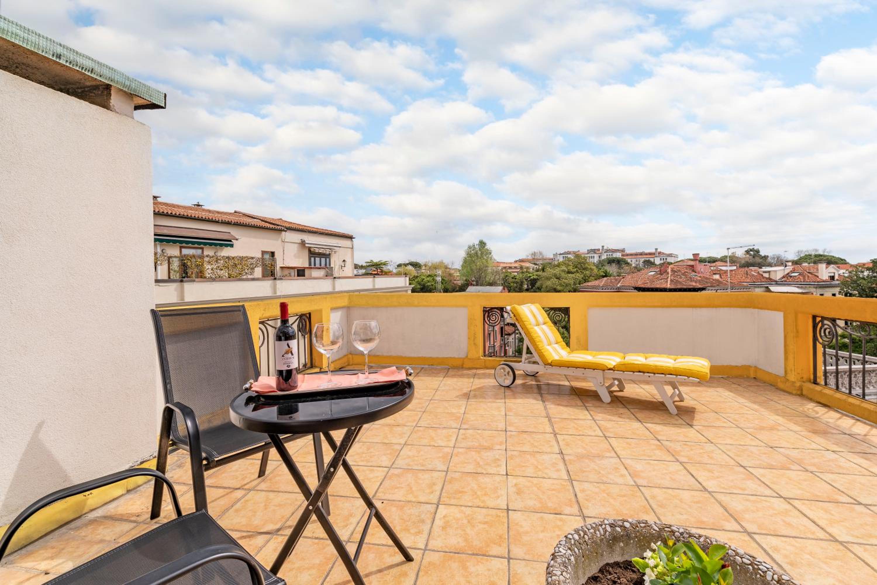 Superior Double Room with Terrace - Photo 5