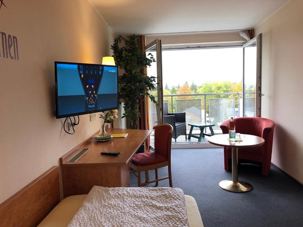 Standard Single Room with Balcony photo 2