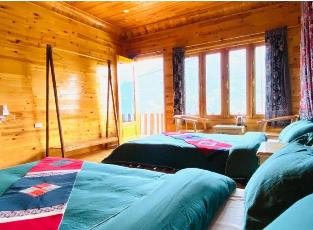 Deluxe Quadruple Room - Photo 2