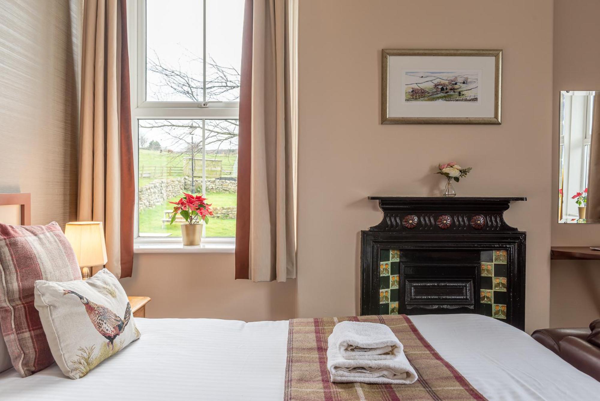 Standard Double or Twin Room - Photo 1