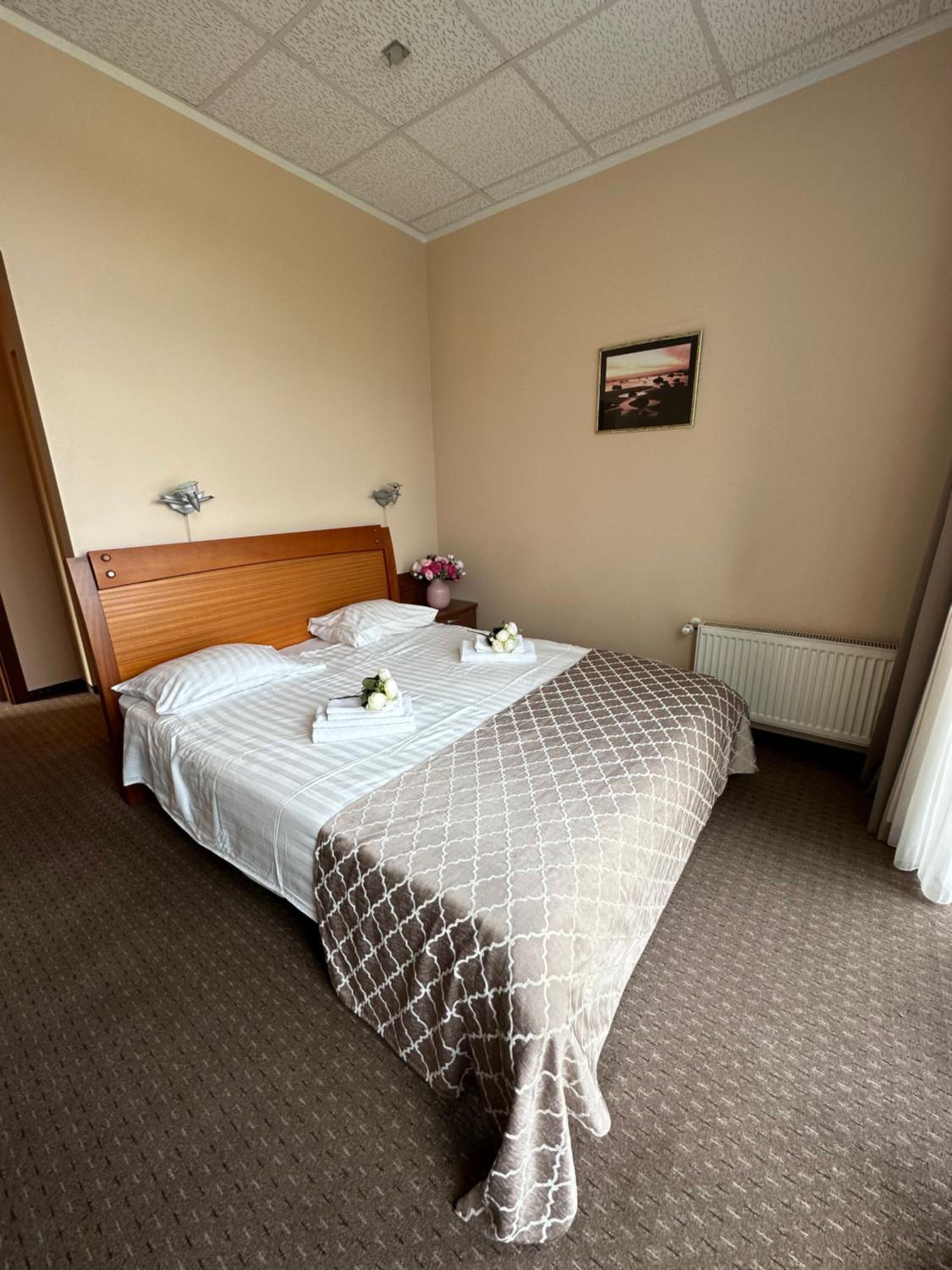 Standard Double Room - Photo 1