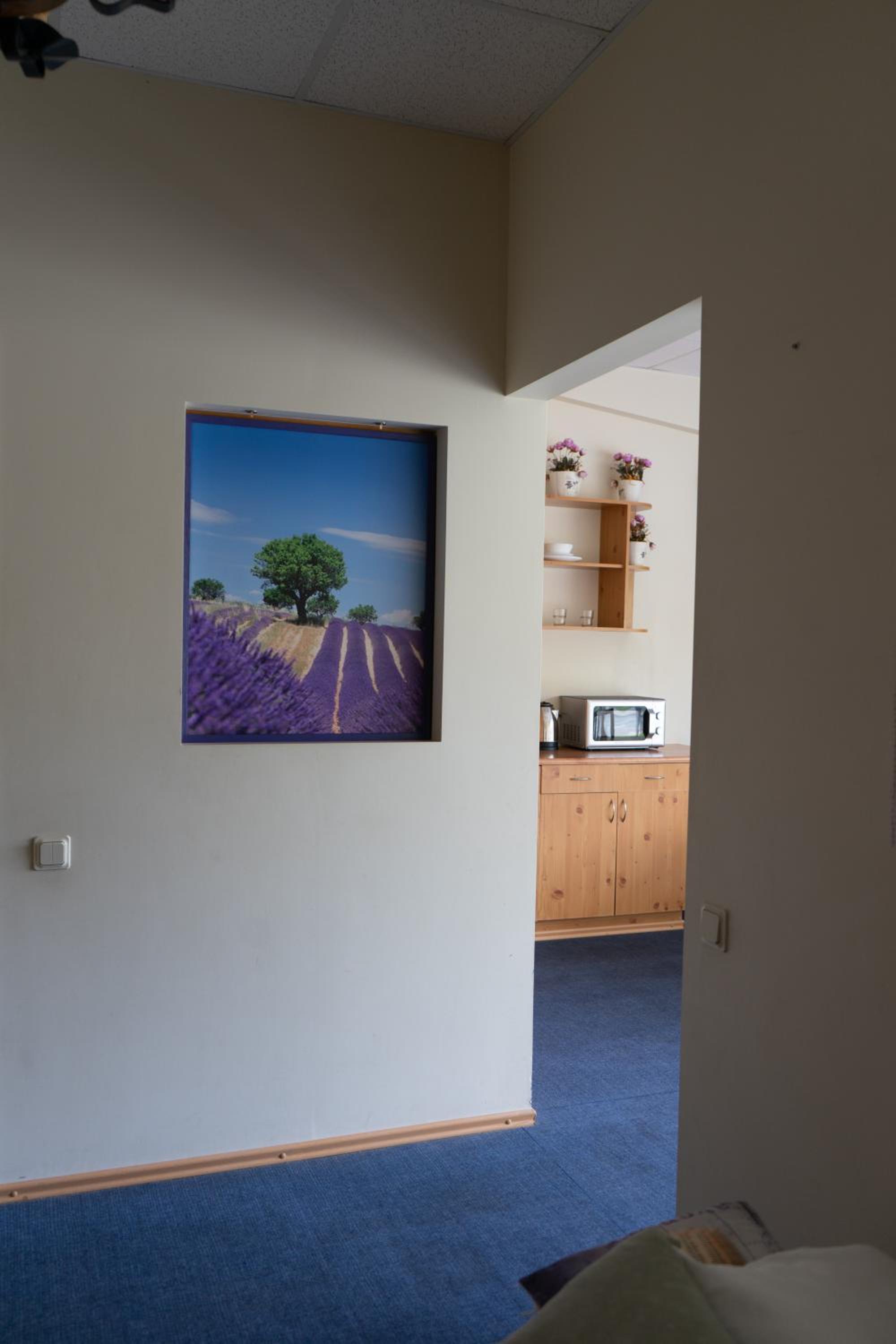Family Room - Photo 7