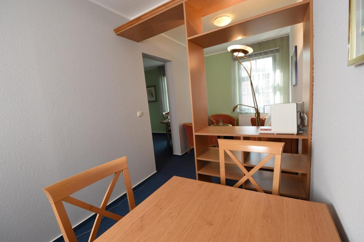 Apartment photo 2