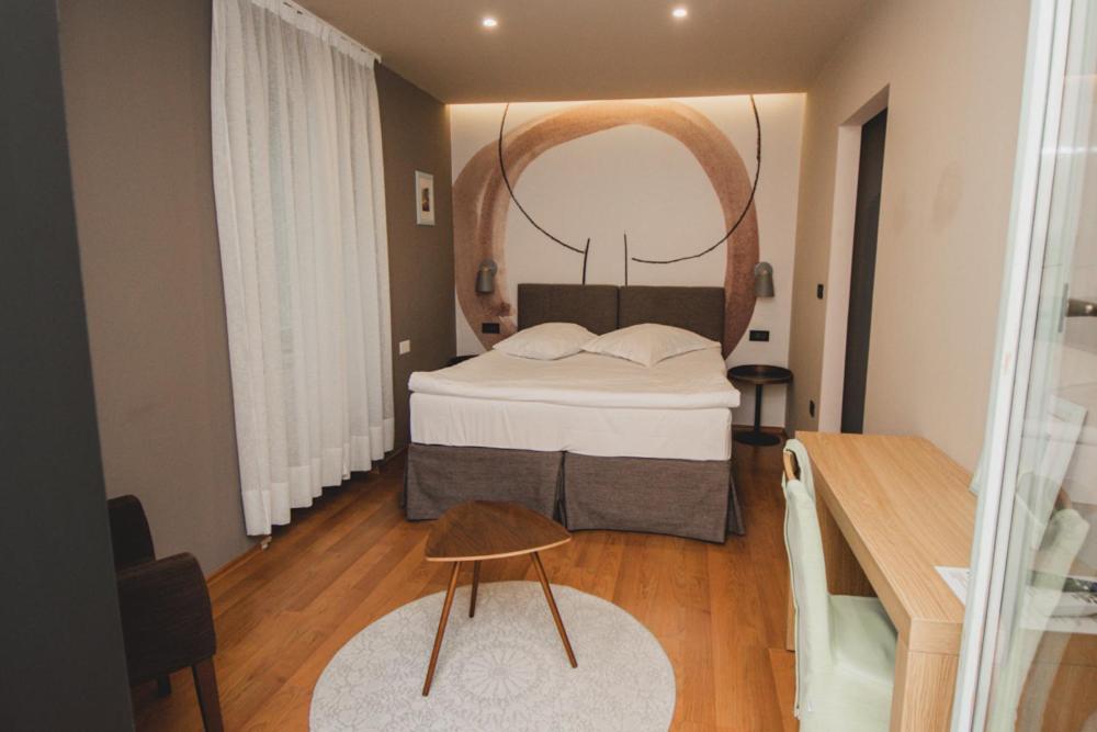 Double Room with Terrace - Photo 1
