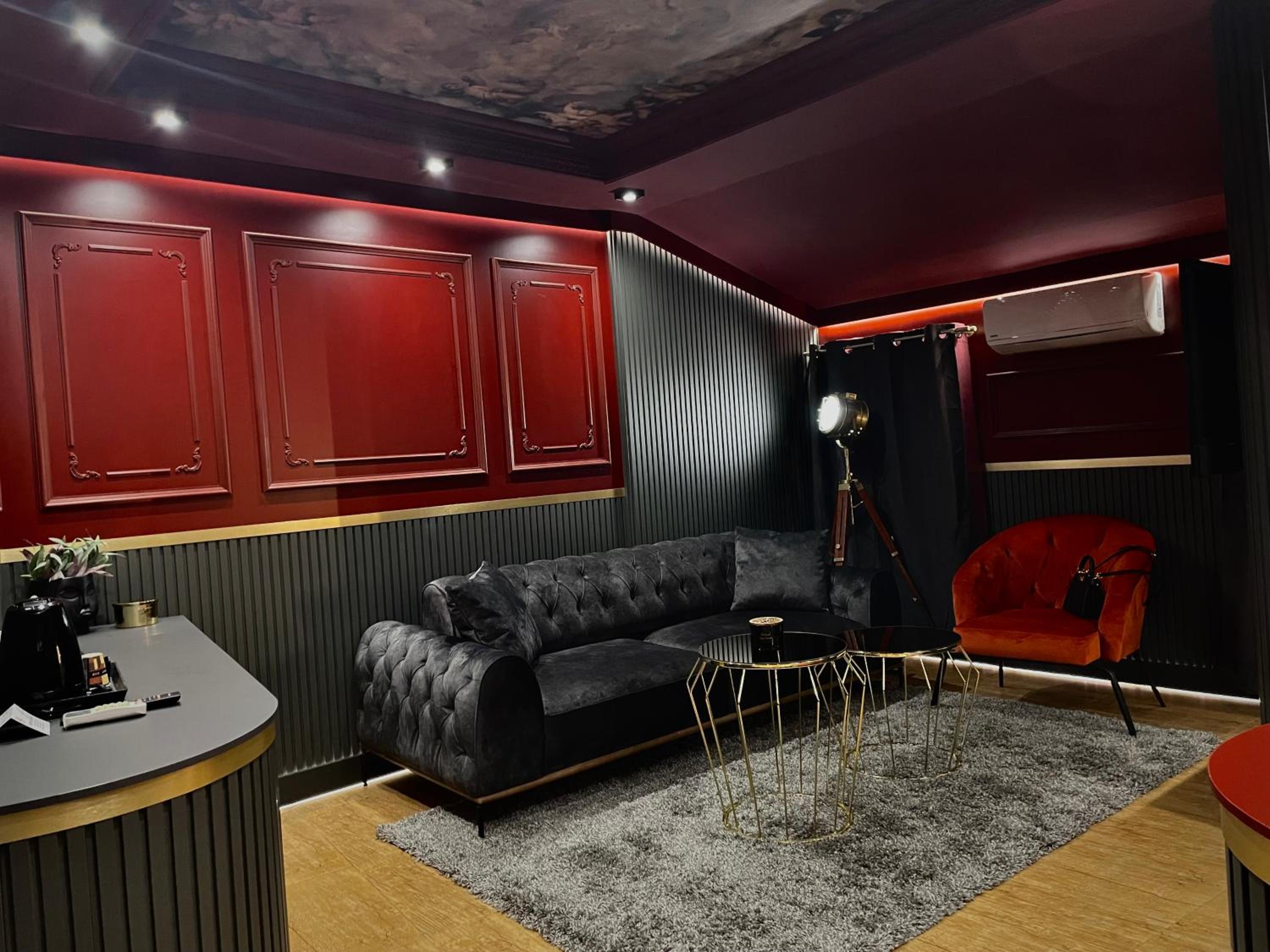 Deluxe Studio photo 1
