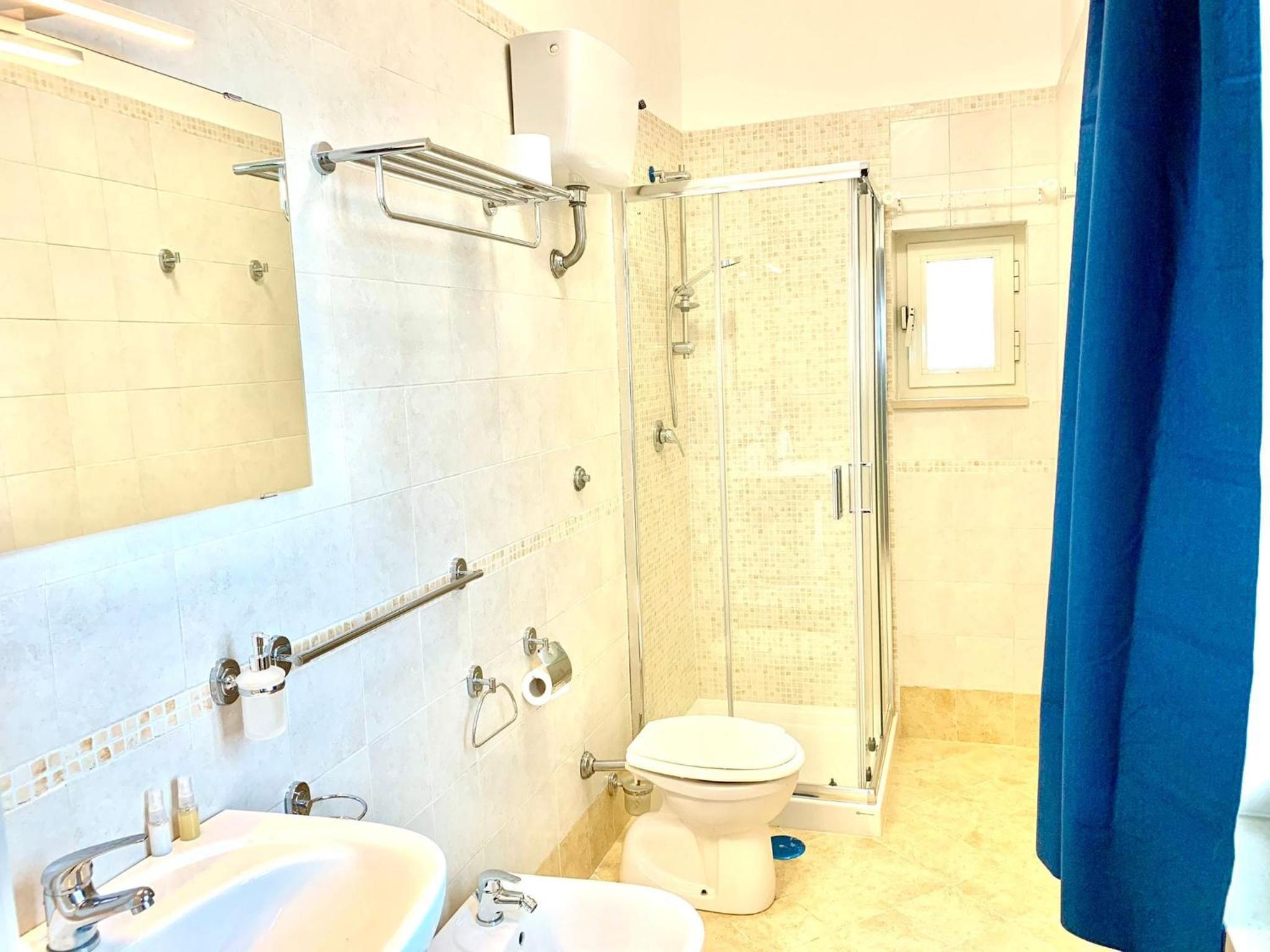 Double or Twin Room - Photo 25