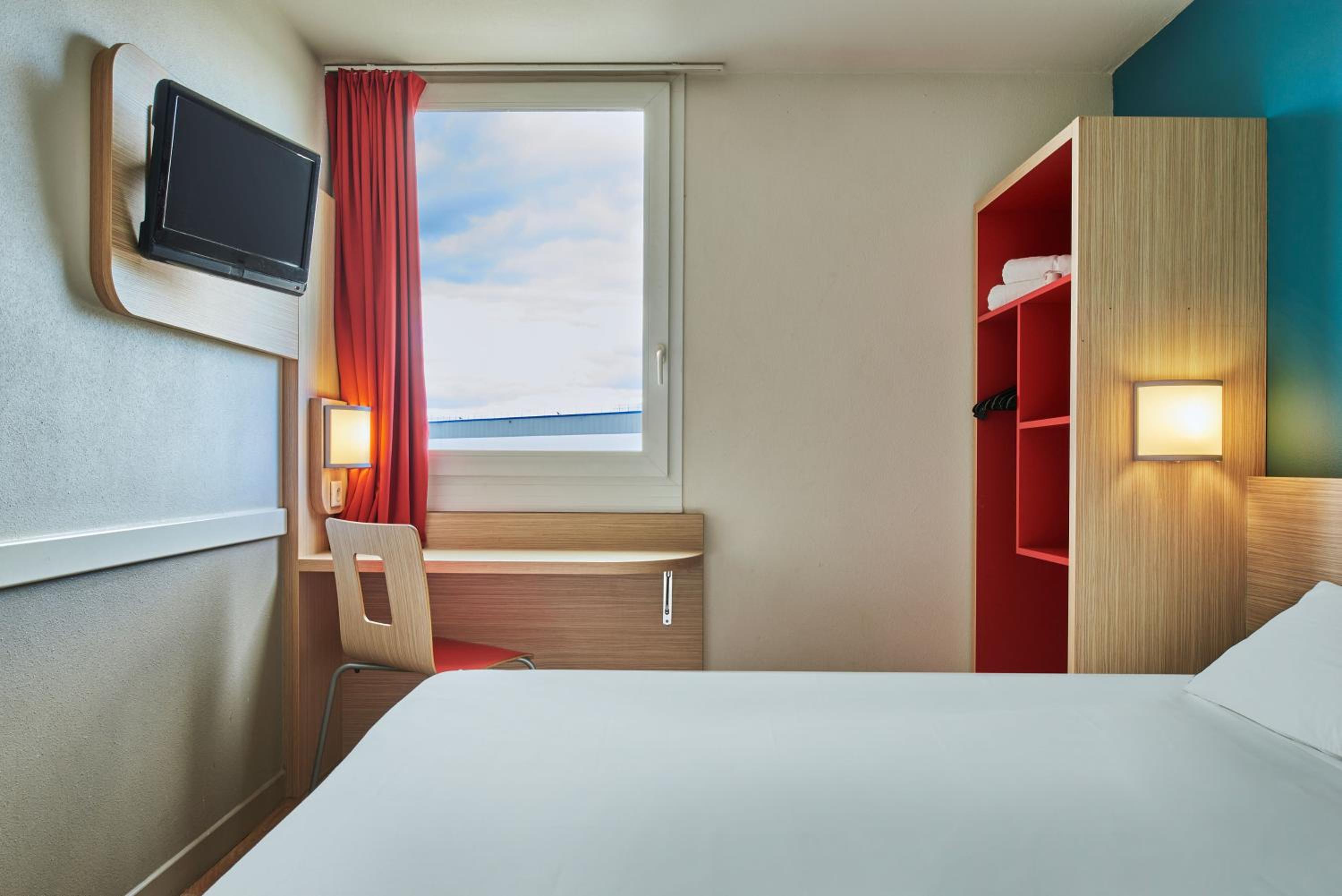 Double Room - Photo 2