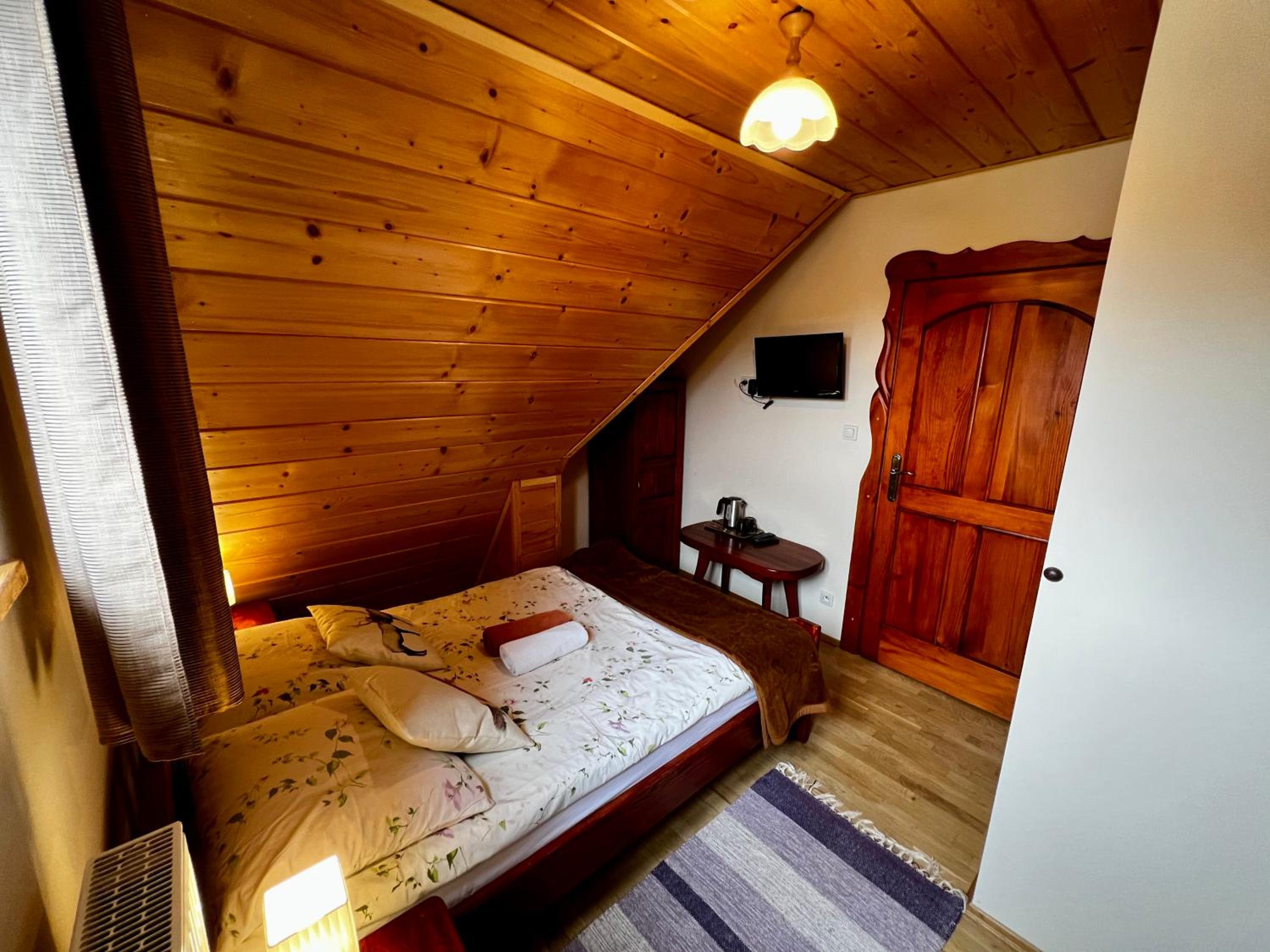 Small Double Room photo 3