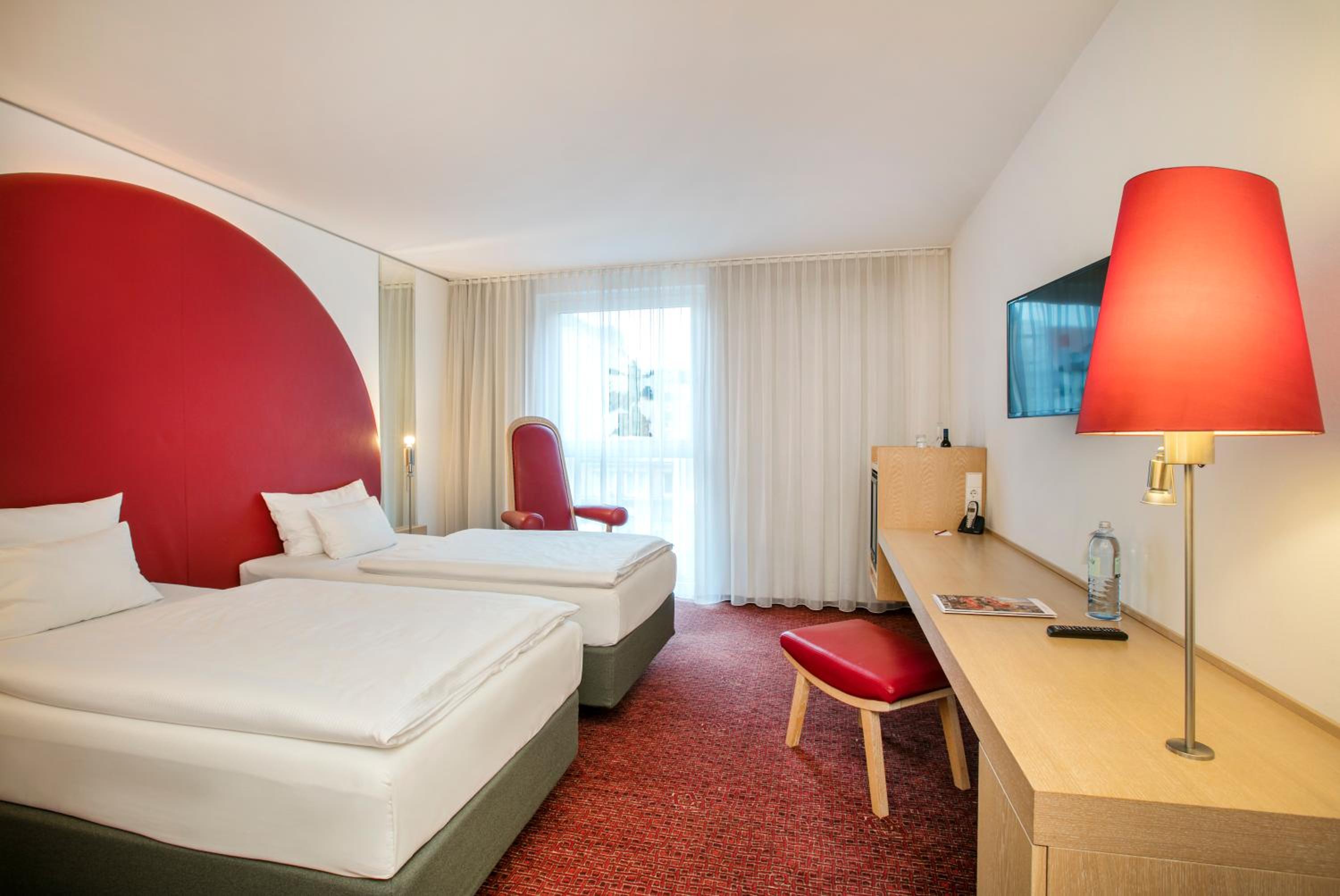 Comfort Double or Twin Room thumbnail 5
