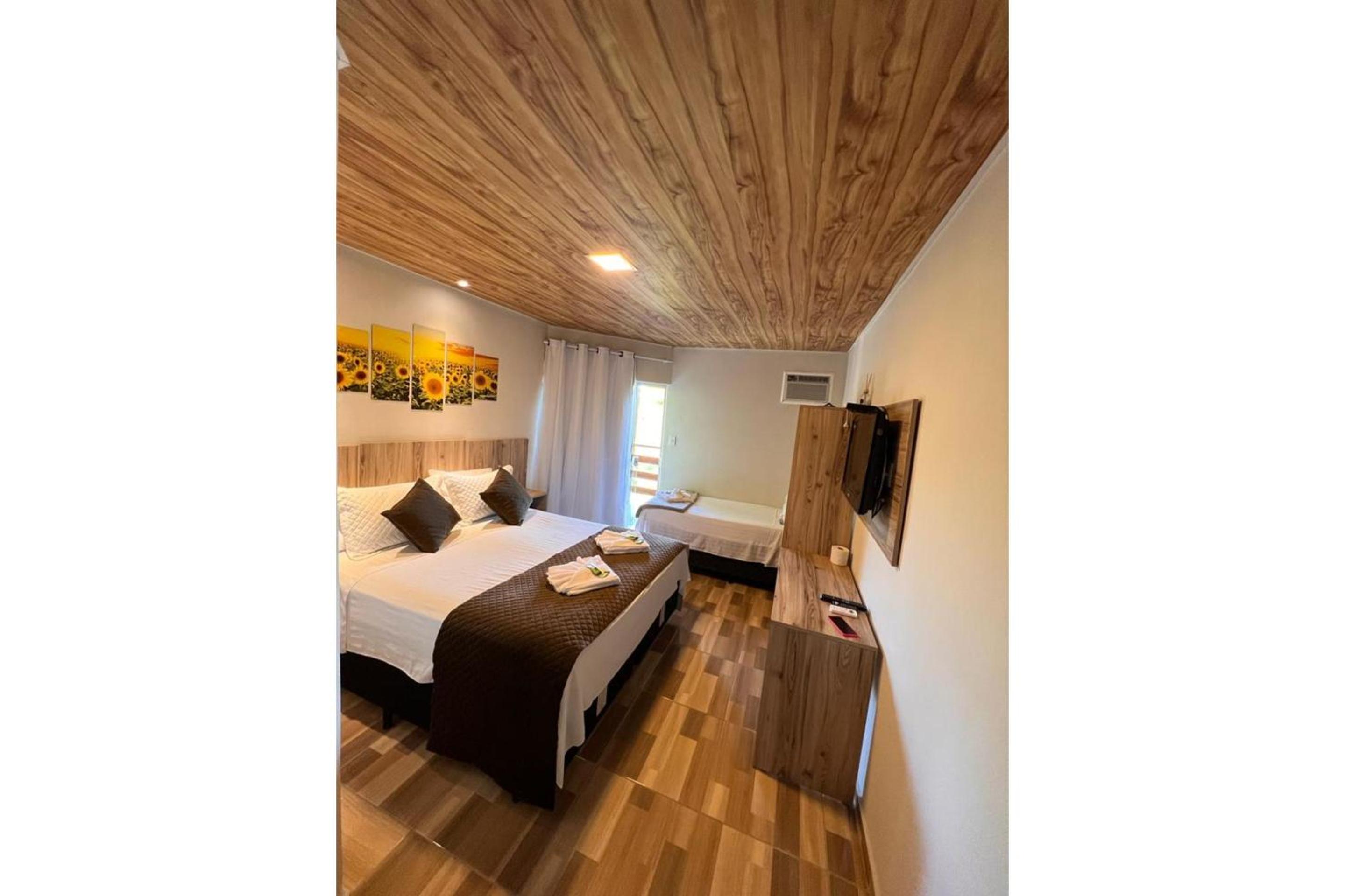 Superior Triple Room photo 3