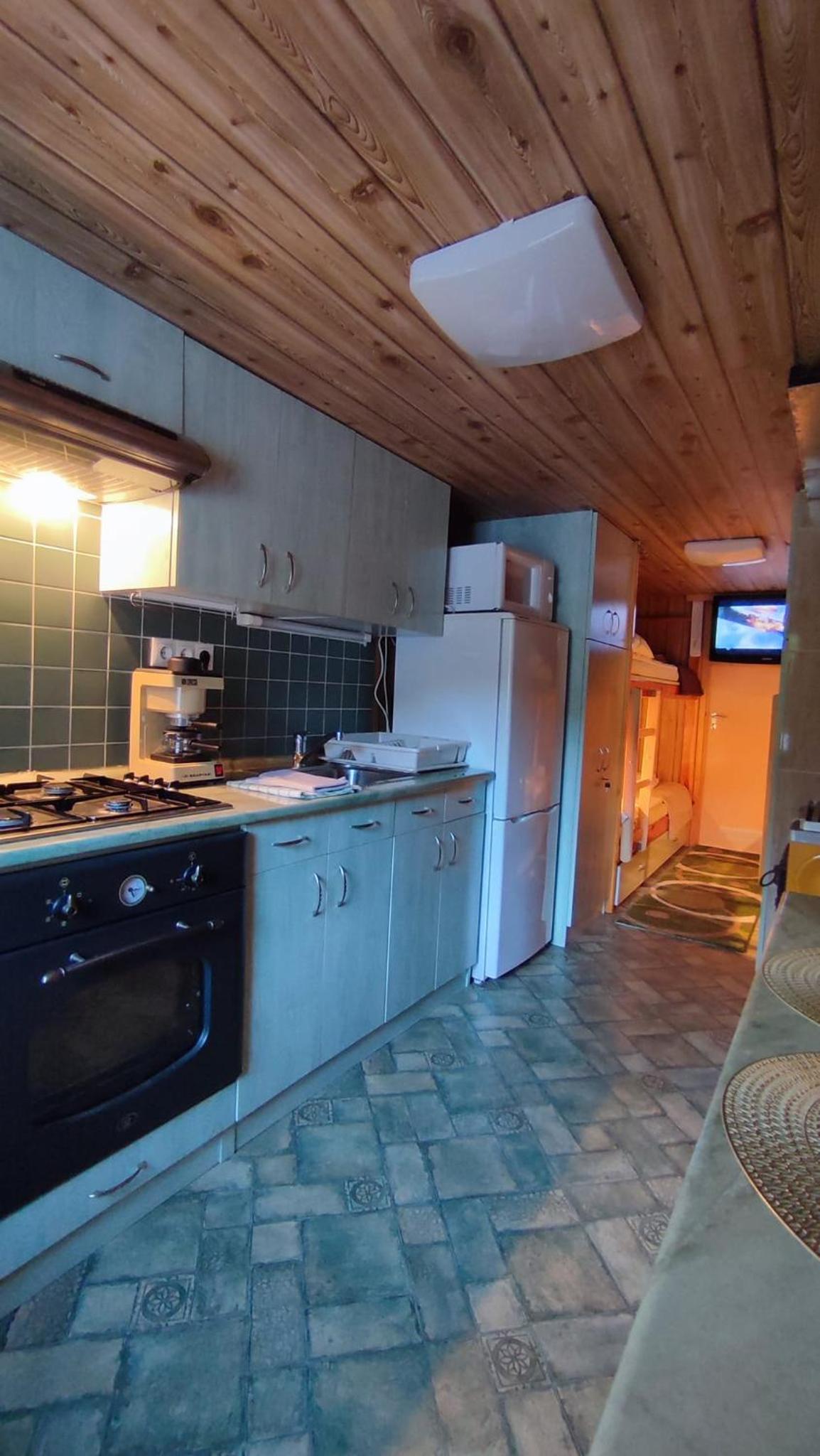 Two-Bedroom House photo 2