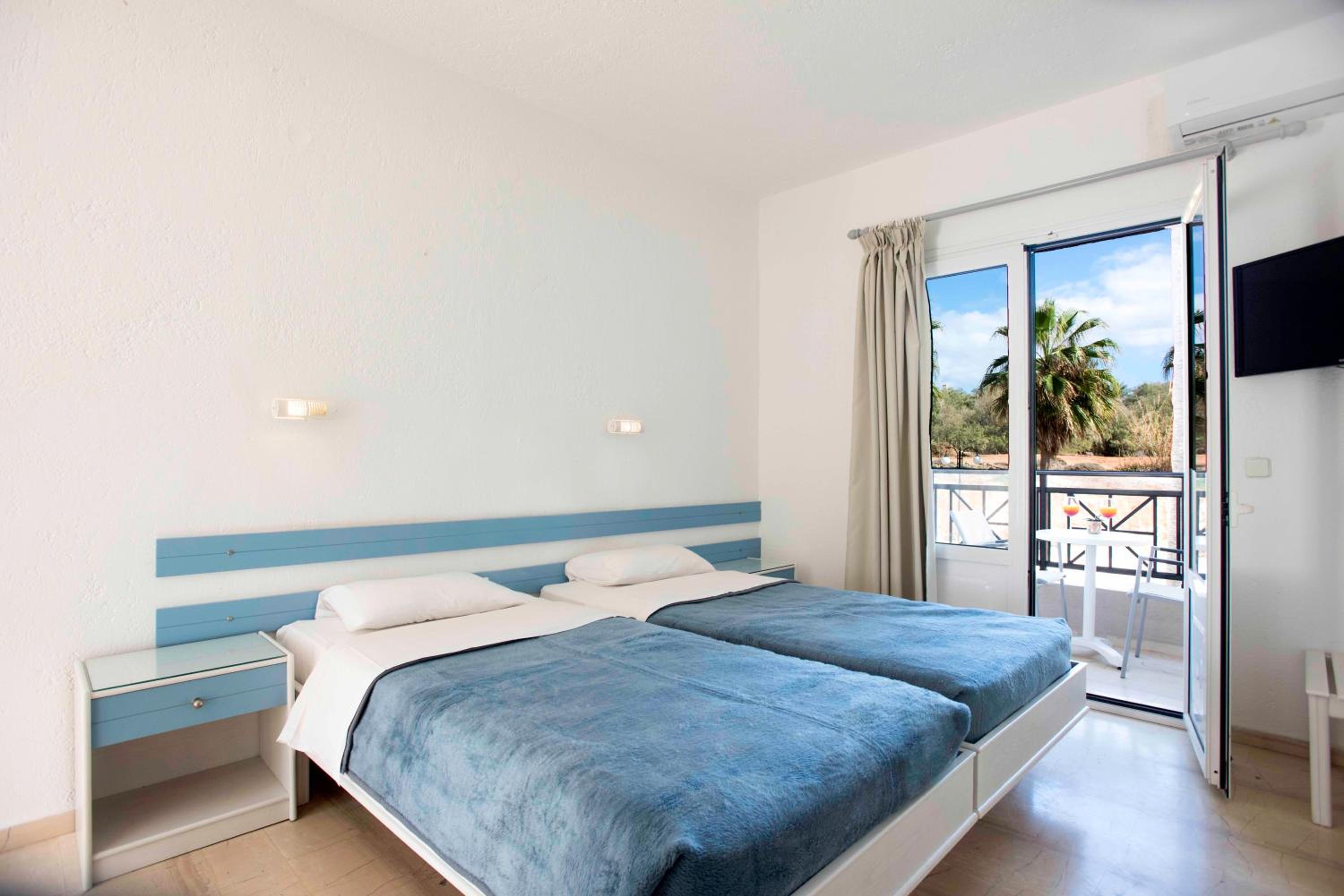Standard Twin/Double Room