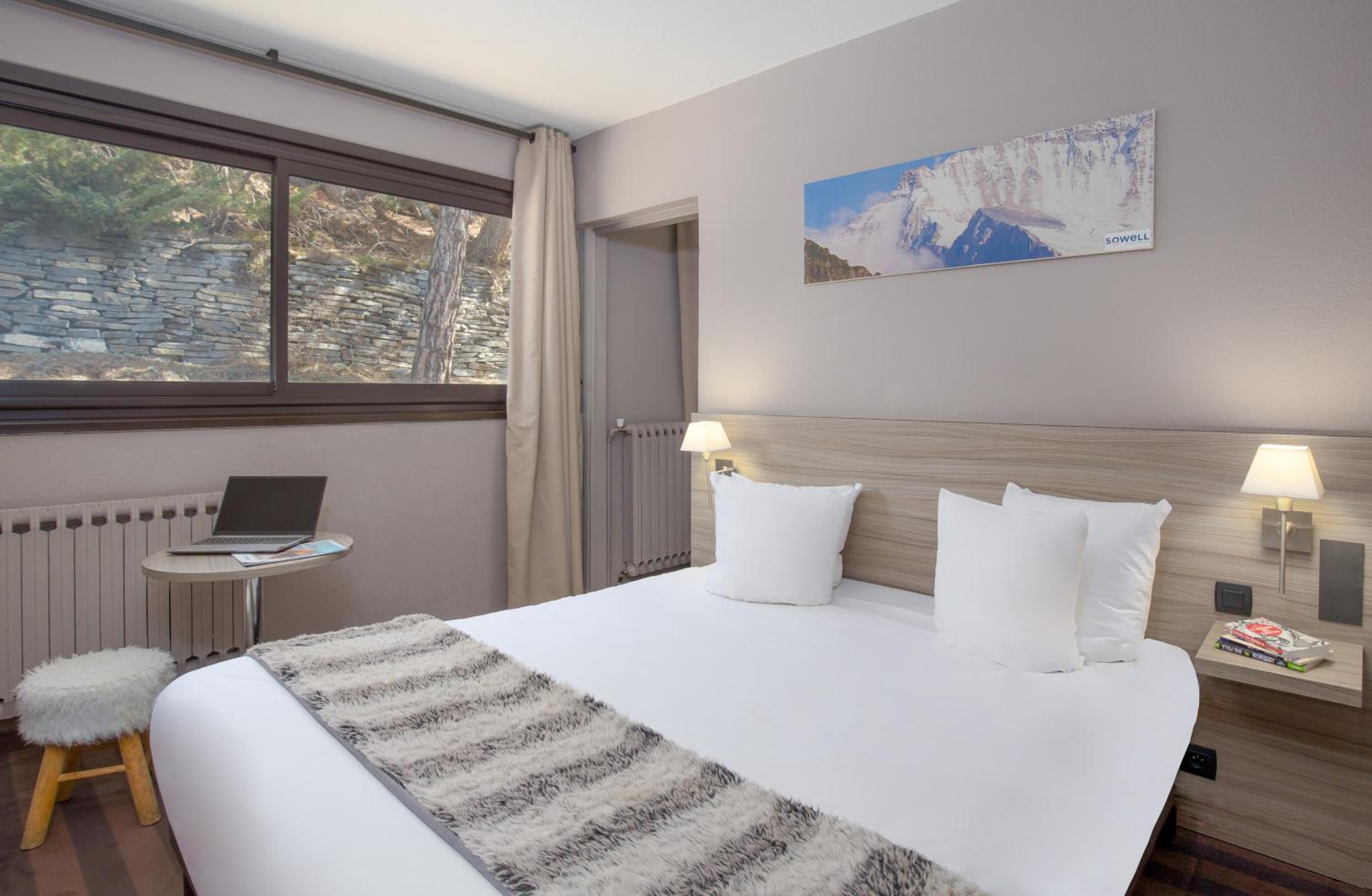 Double Room - Photo 17