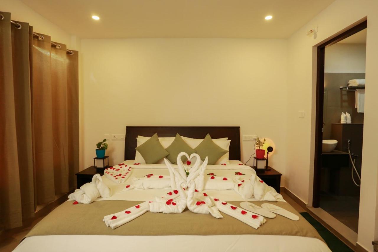 Superior King Room - Photo 10