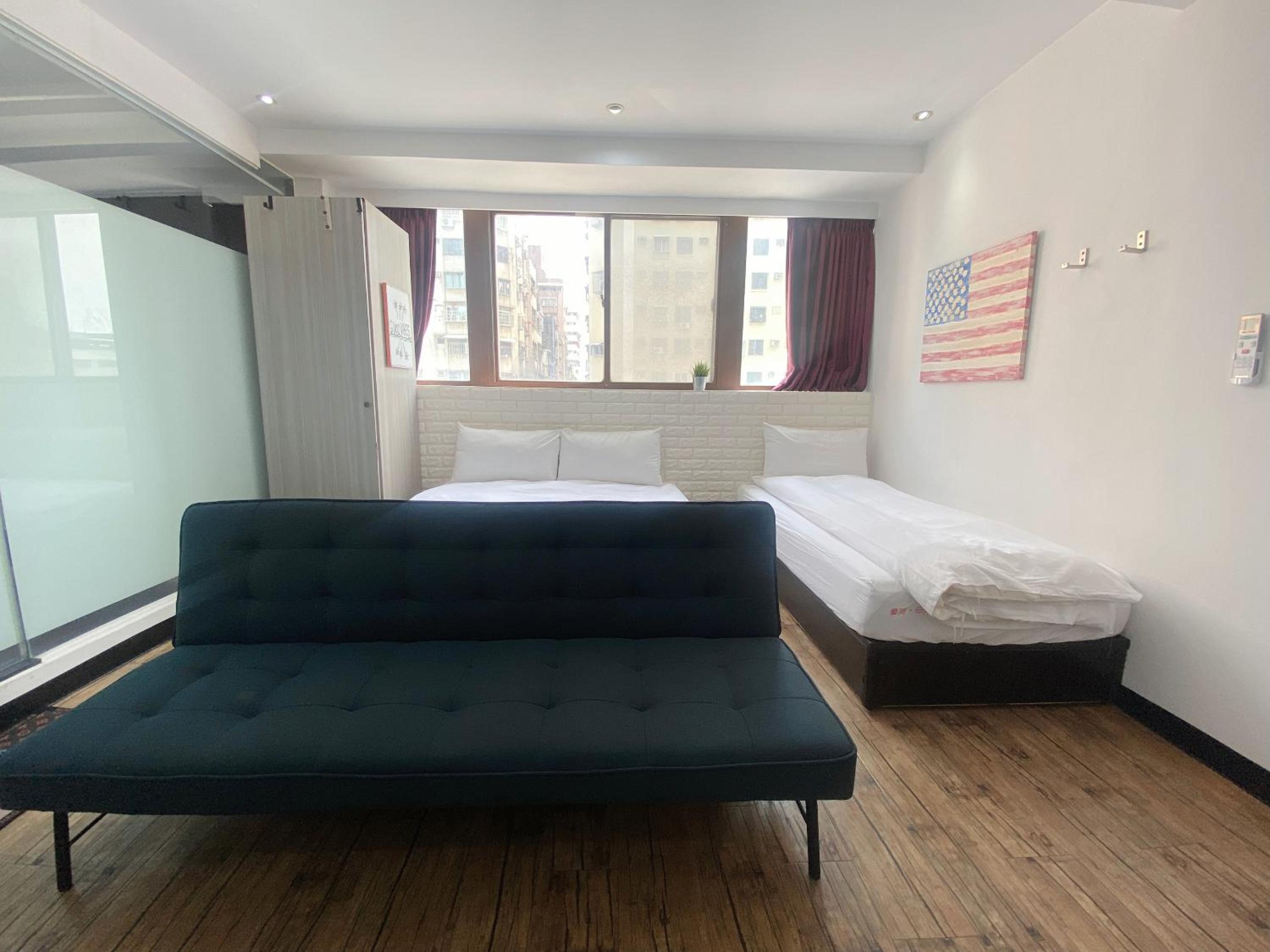 Triple Room with View - Photo 7