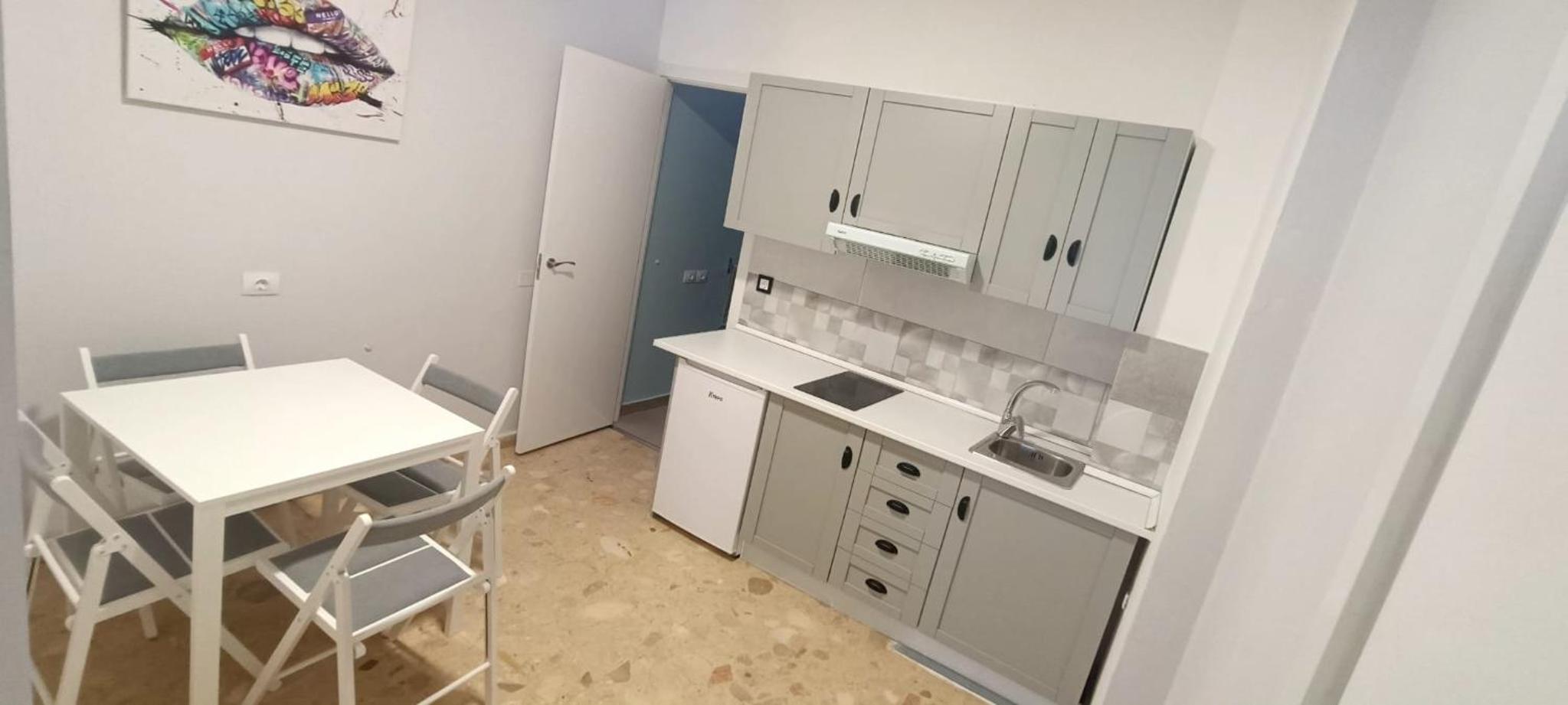 Deluxe Room (2 Adults + 1 Child) photo 3