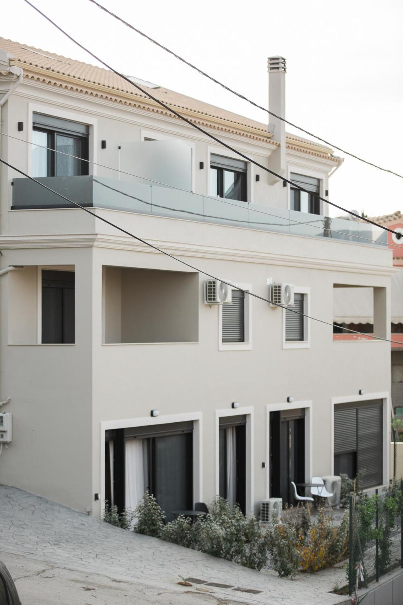 Apartment - Ground Floor photo 2