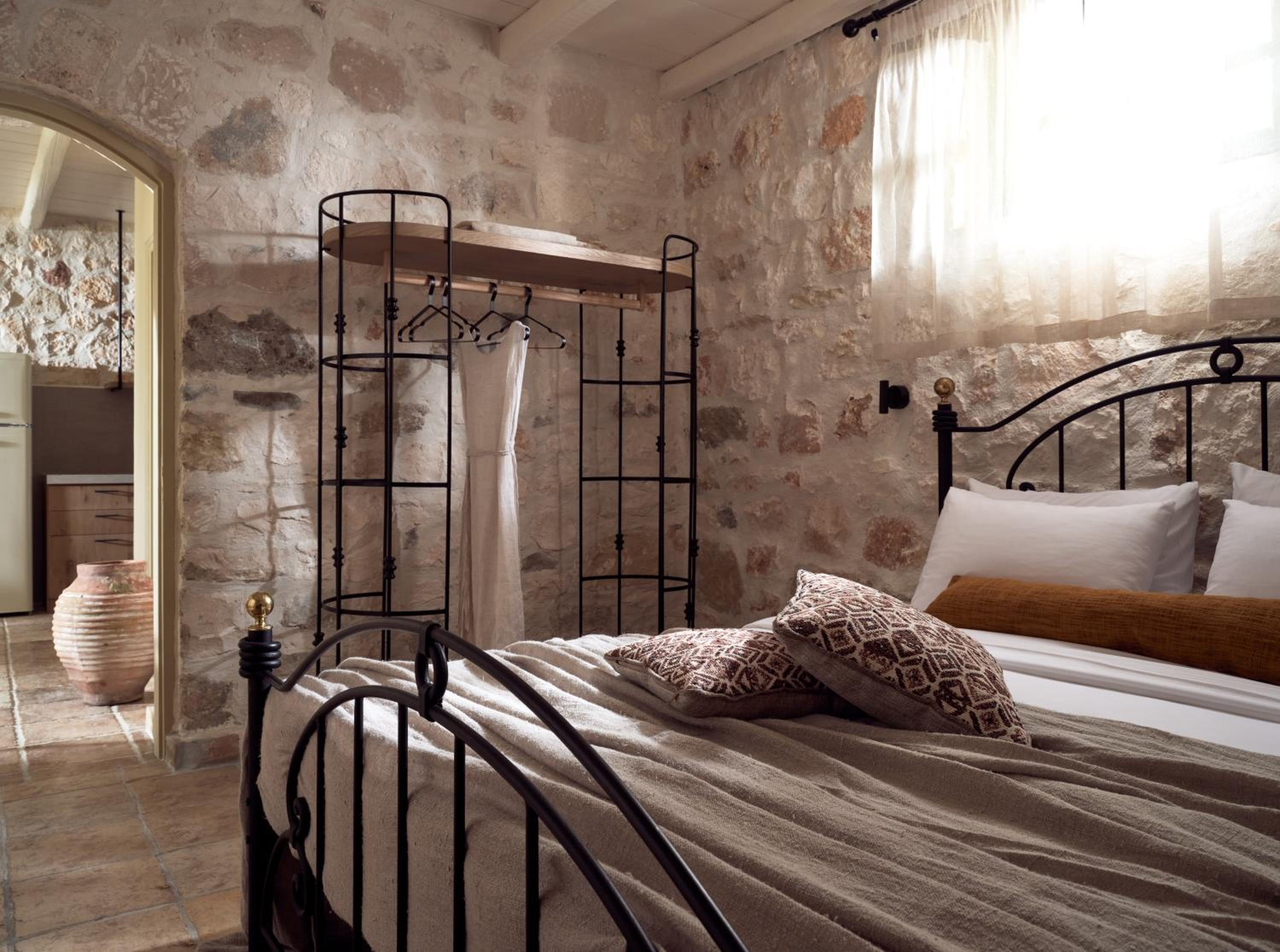 Two Bedroom Residence - Photo 1