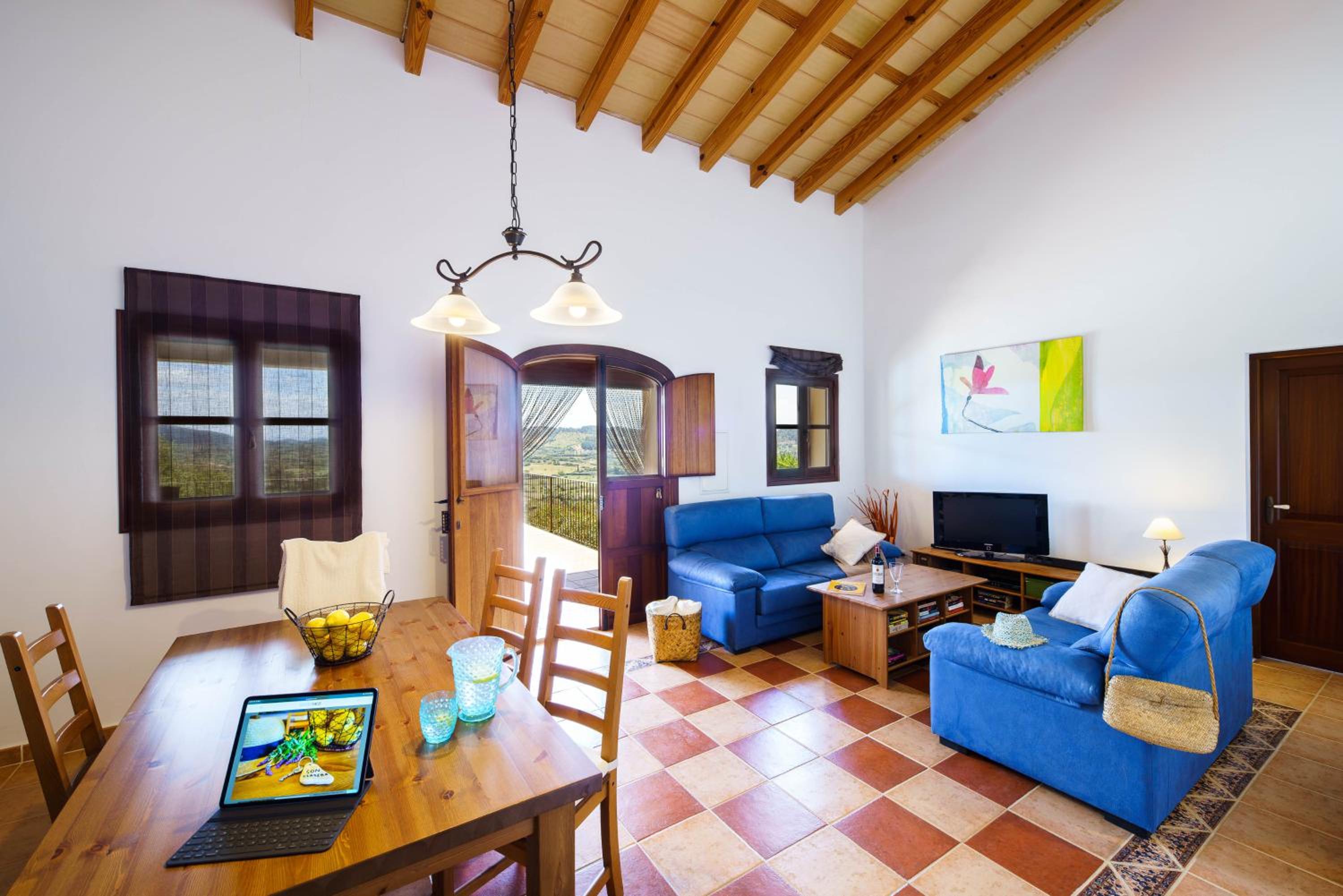 Villa de Tres Habitaciones
