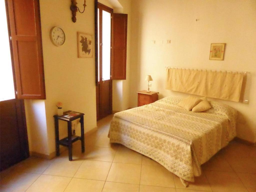 Double Room - Photo 13
