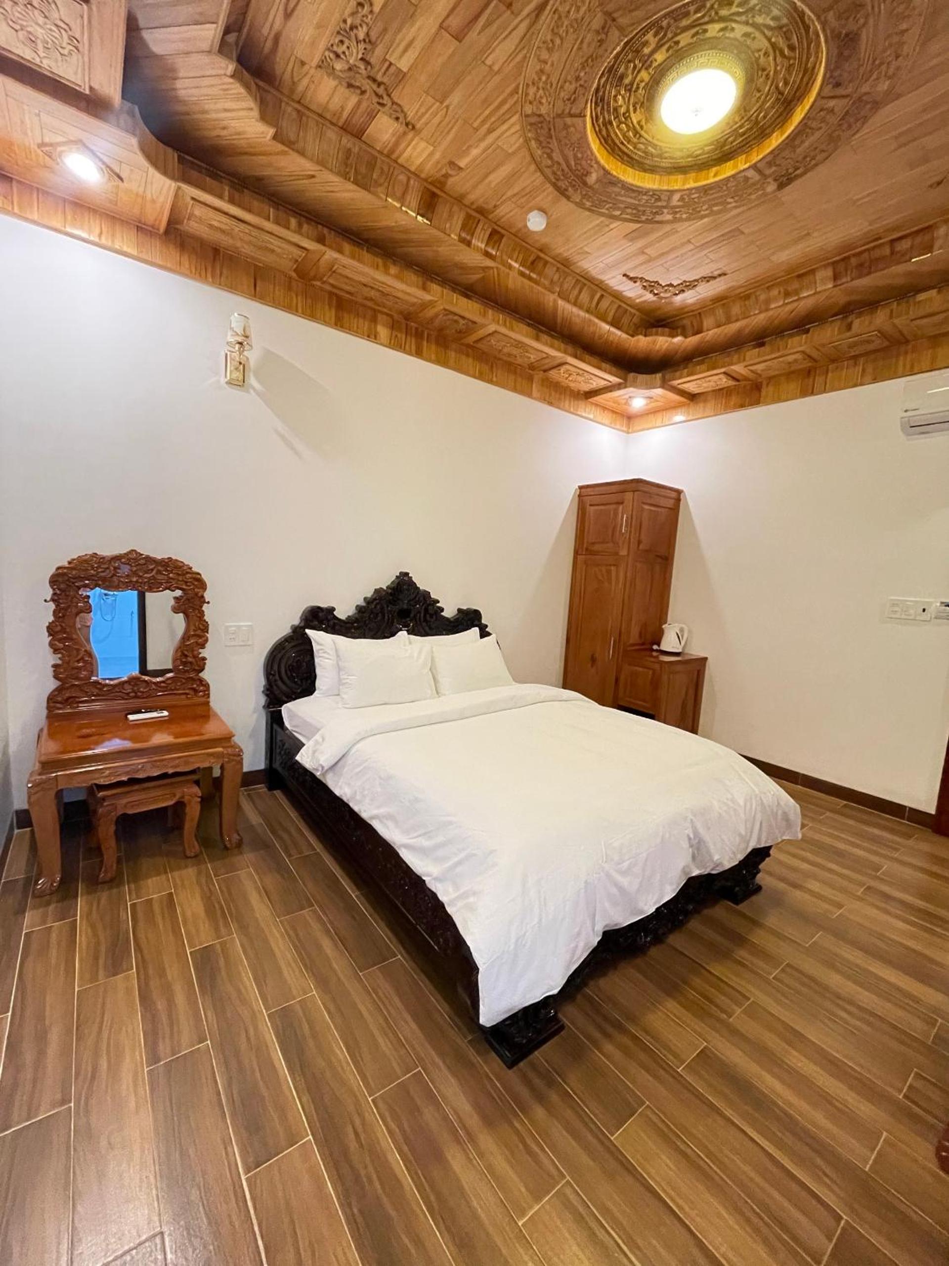 Queen Room - Photo 1