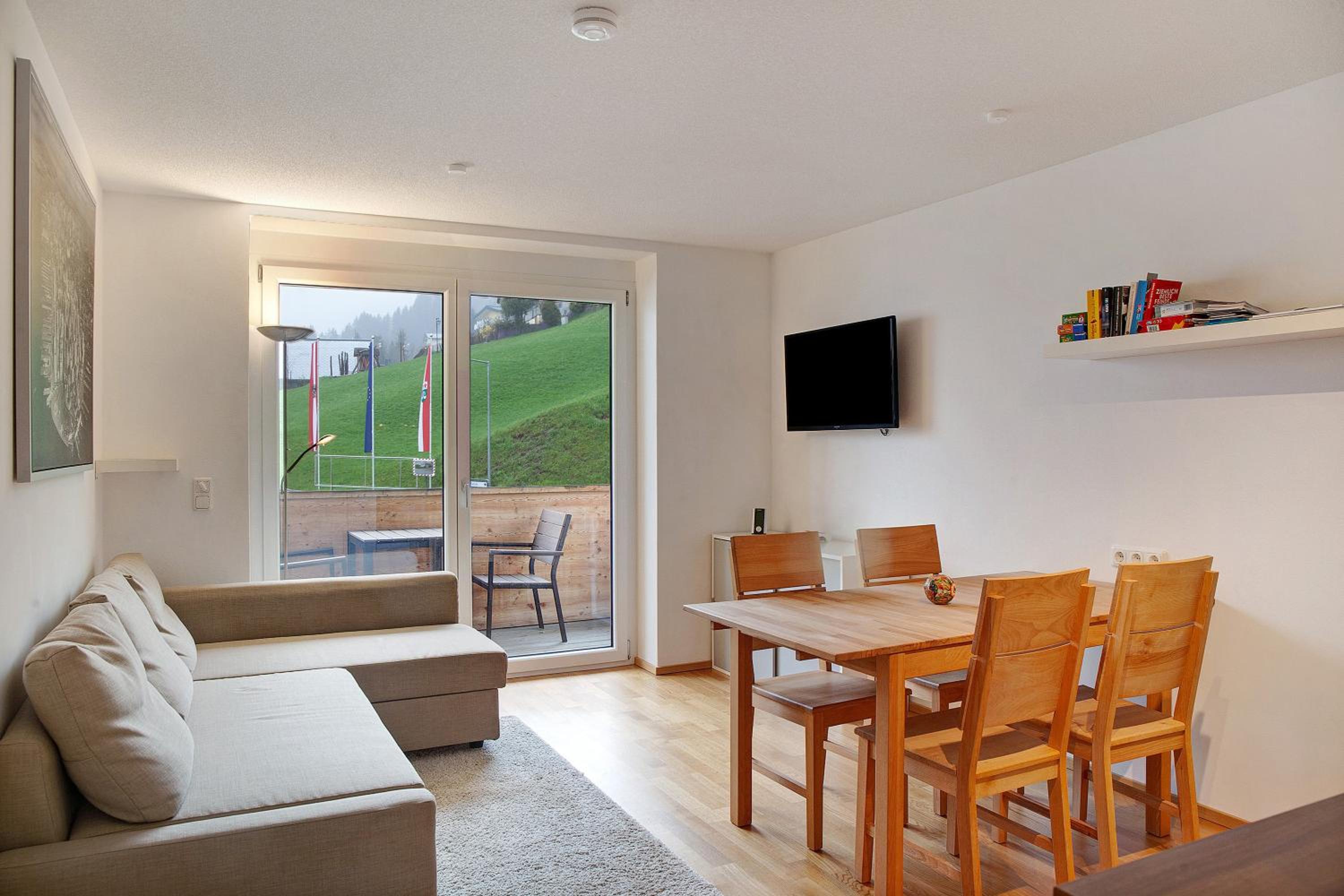 Superior One-Bedroom Apartment with Balcony - Photo 1
