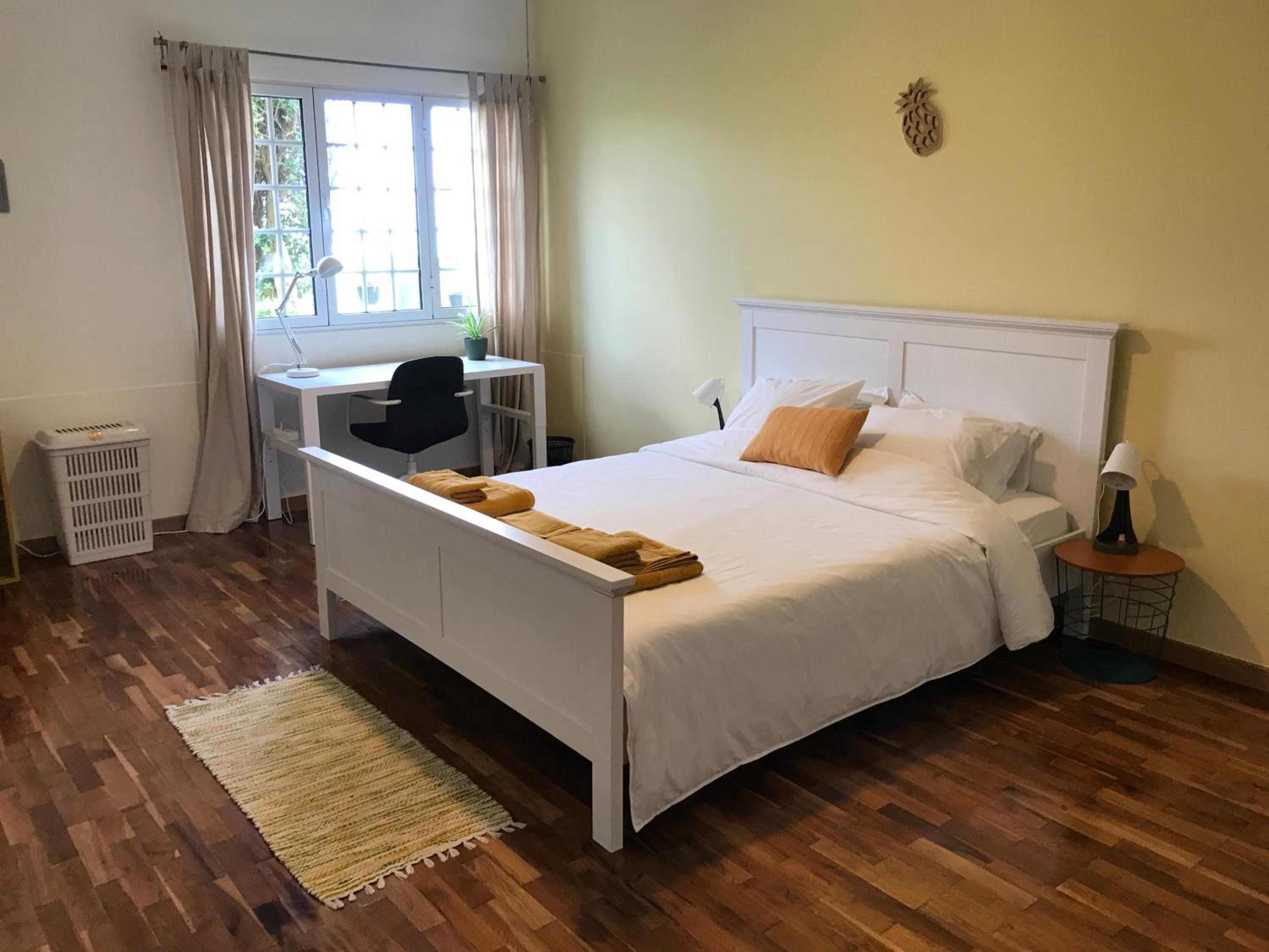 Queen Room
