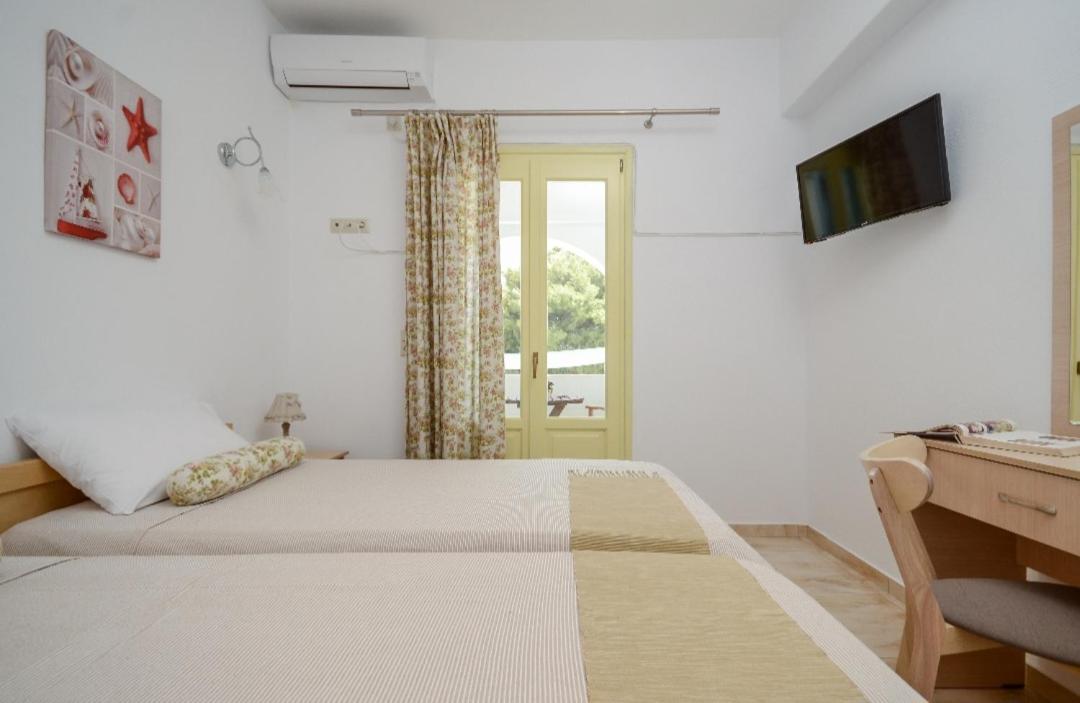 Two-Bedroom Apartment photo 2