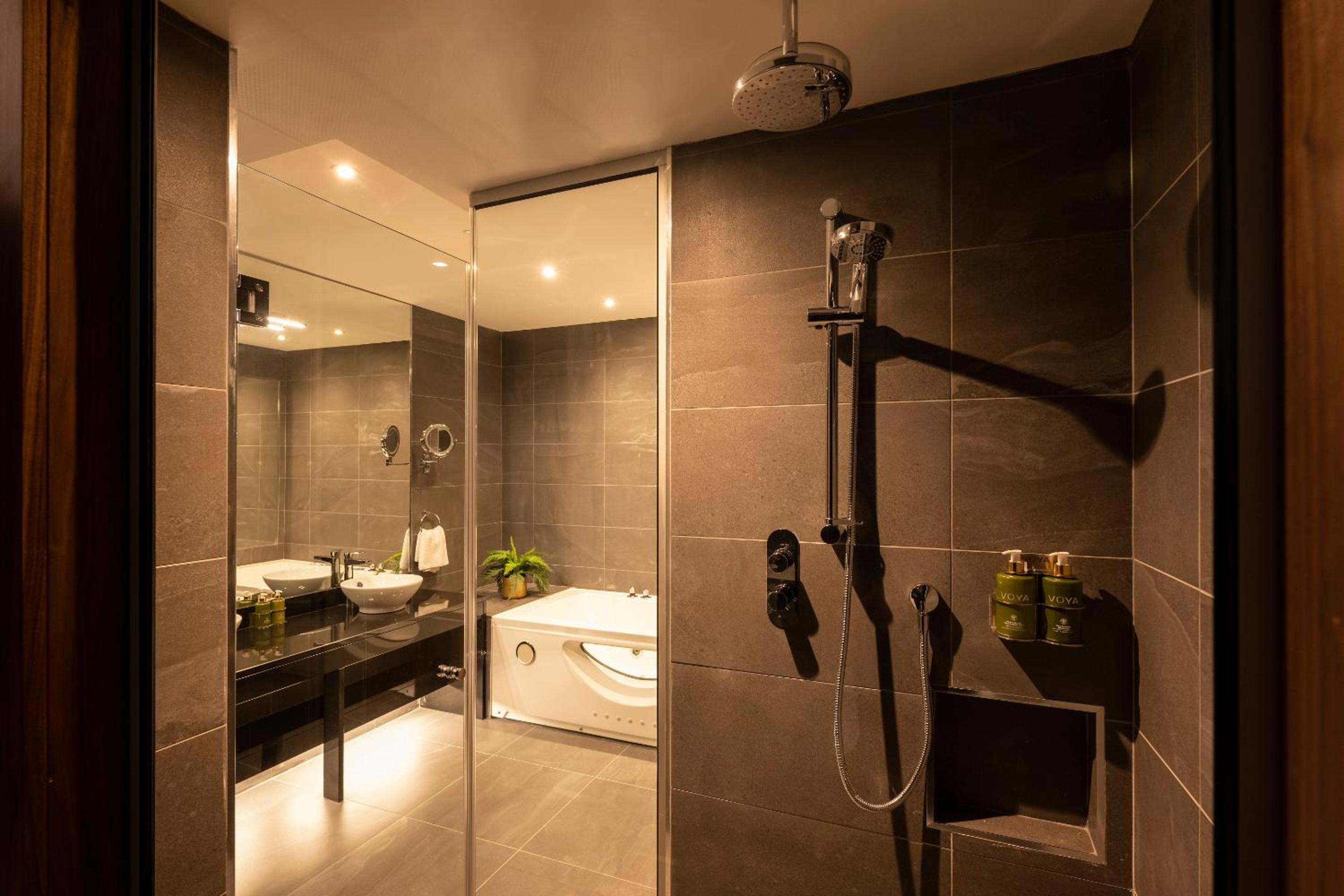 Couples Deluxe Room photo 3
