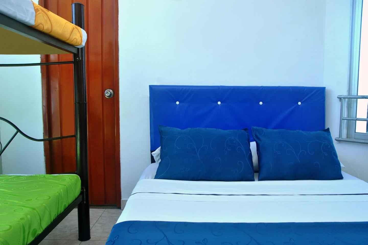 Standard Quadruple Room photo 2