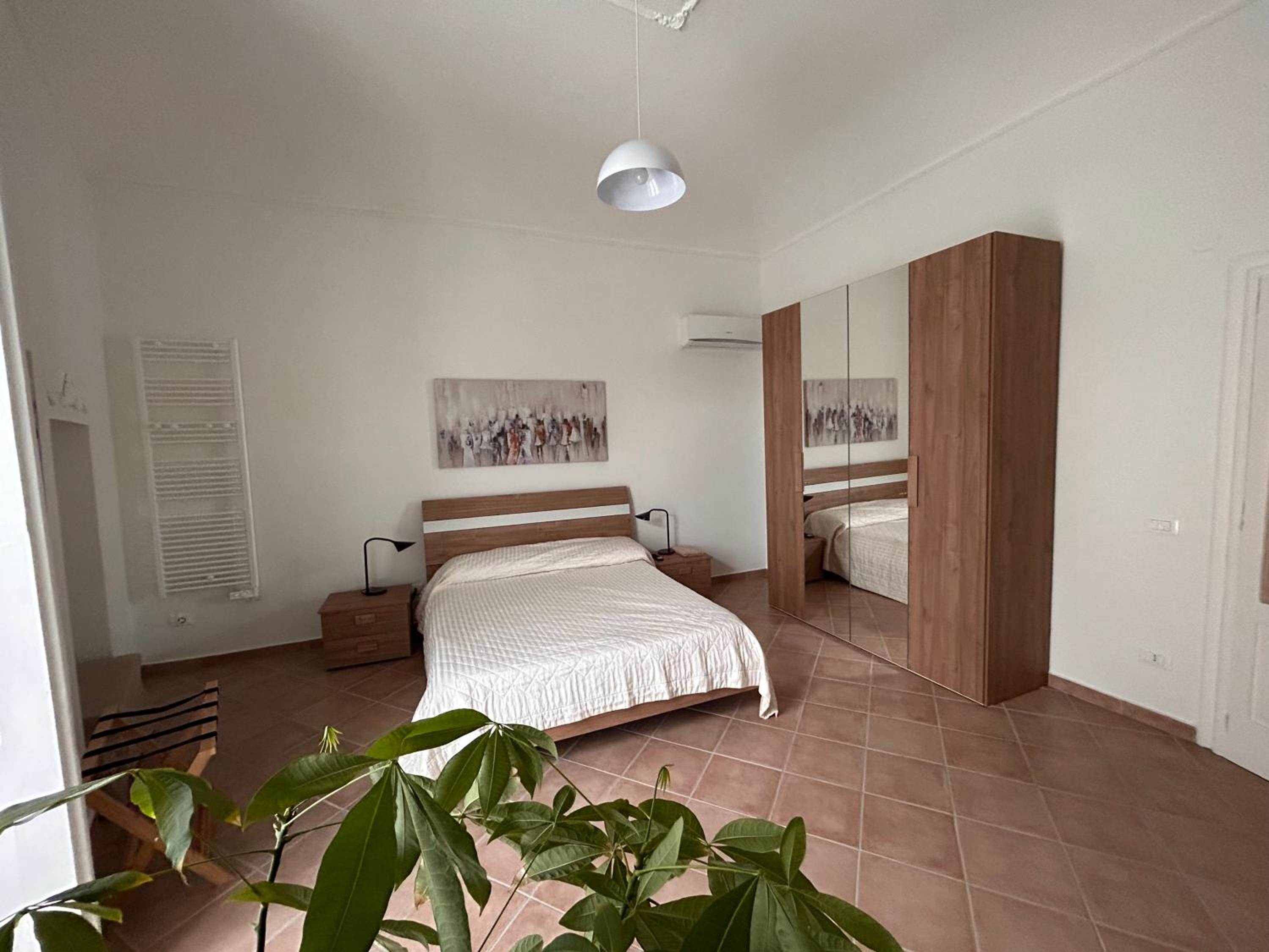 Family Room with Balcony photo 3