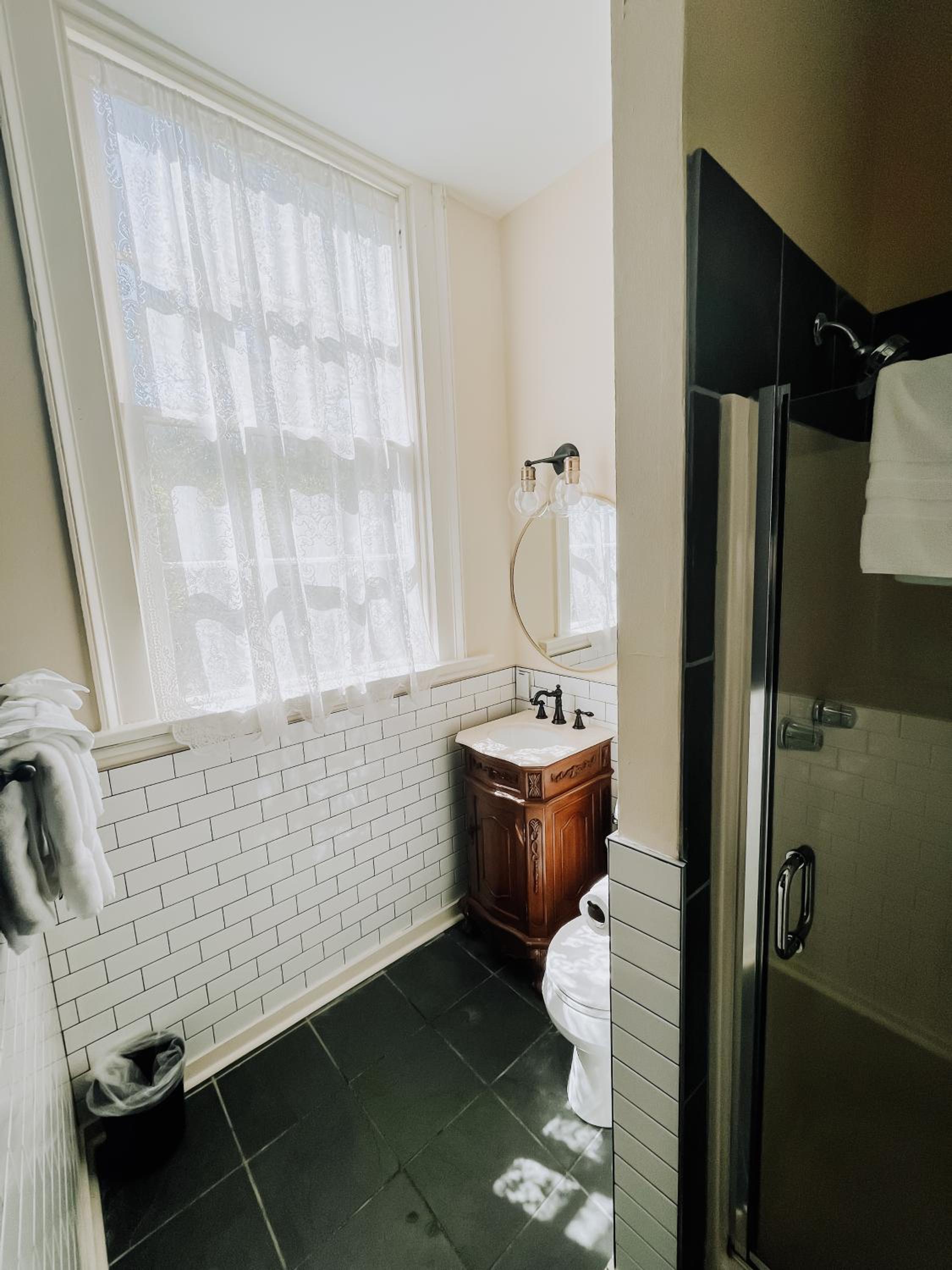 Double or Twin Room photo 3