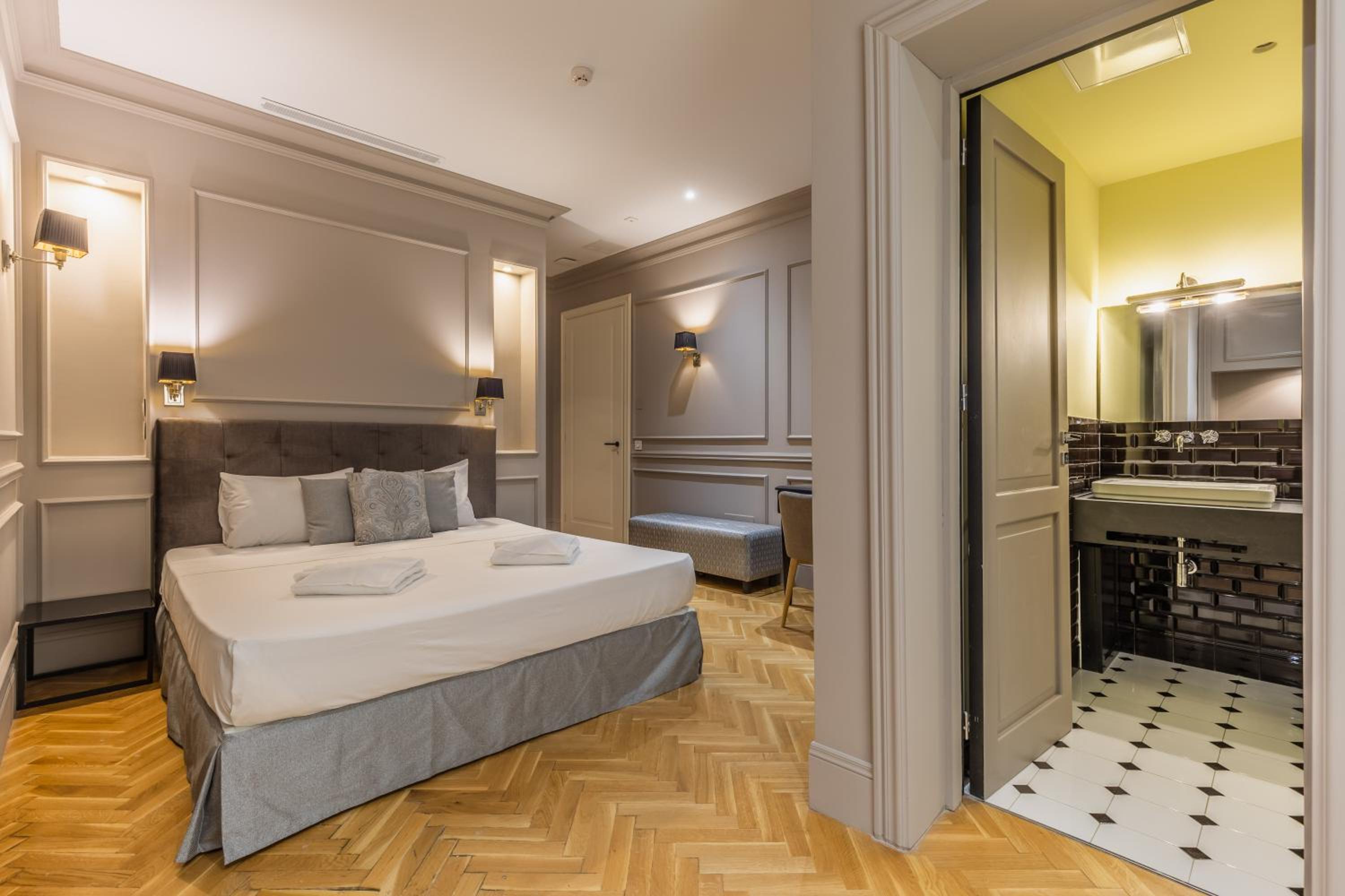 Double Room with Terrace photo 3