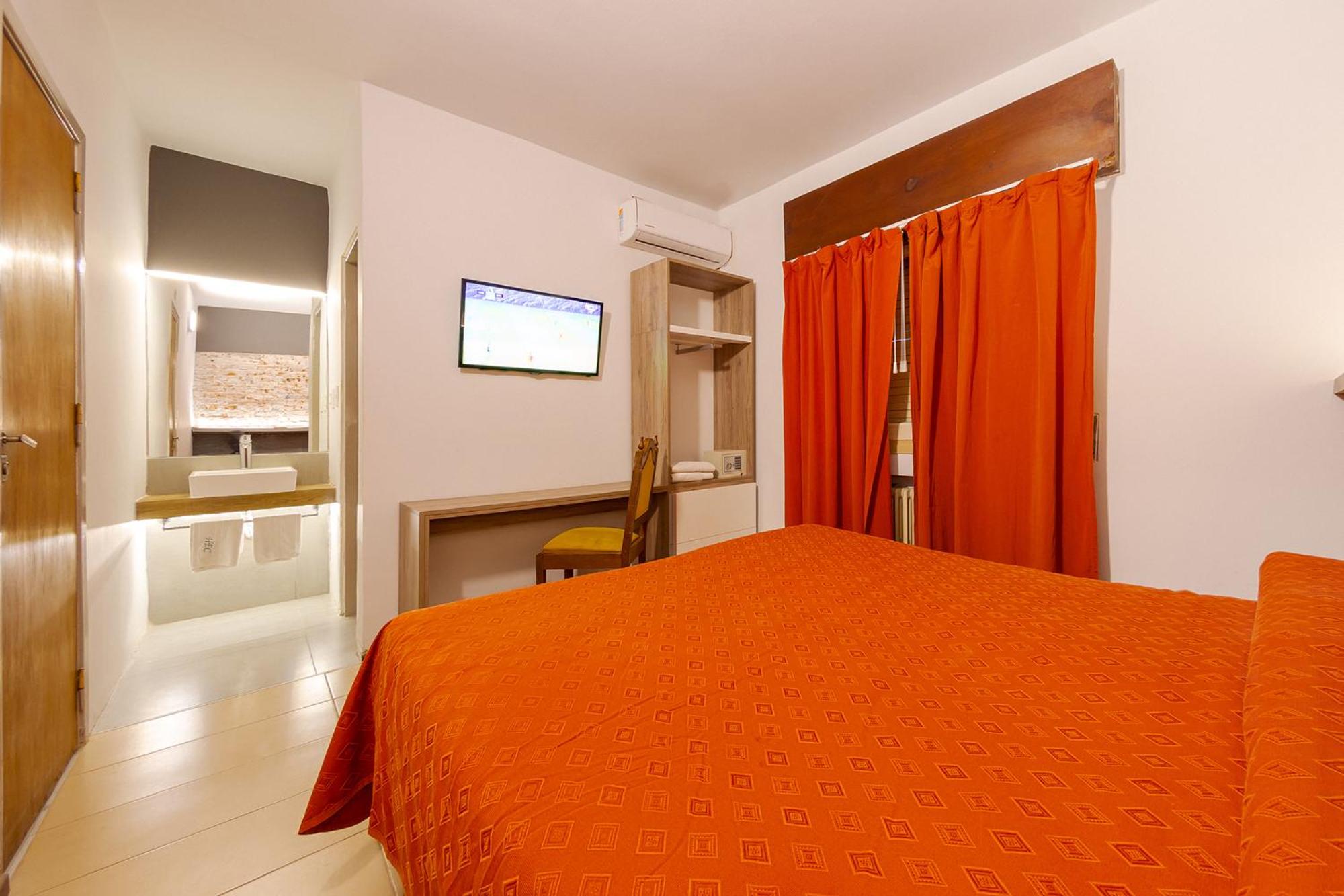 Double or Twin Room photo 1
