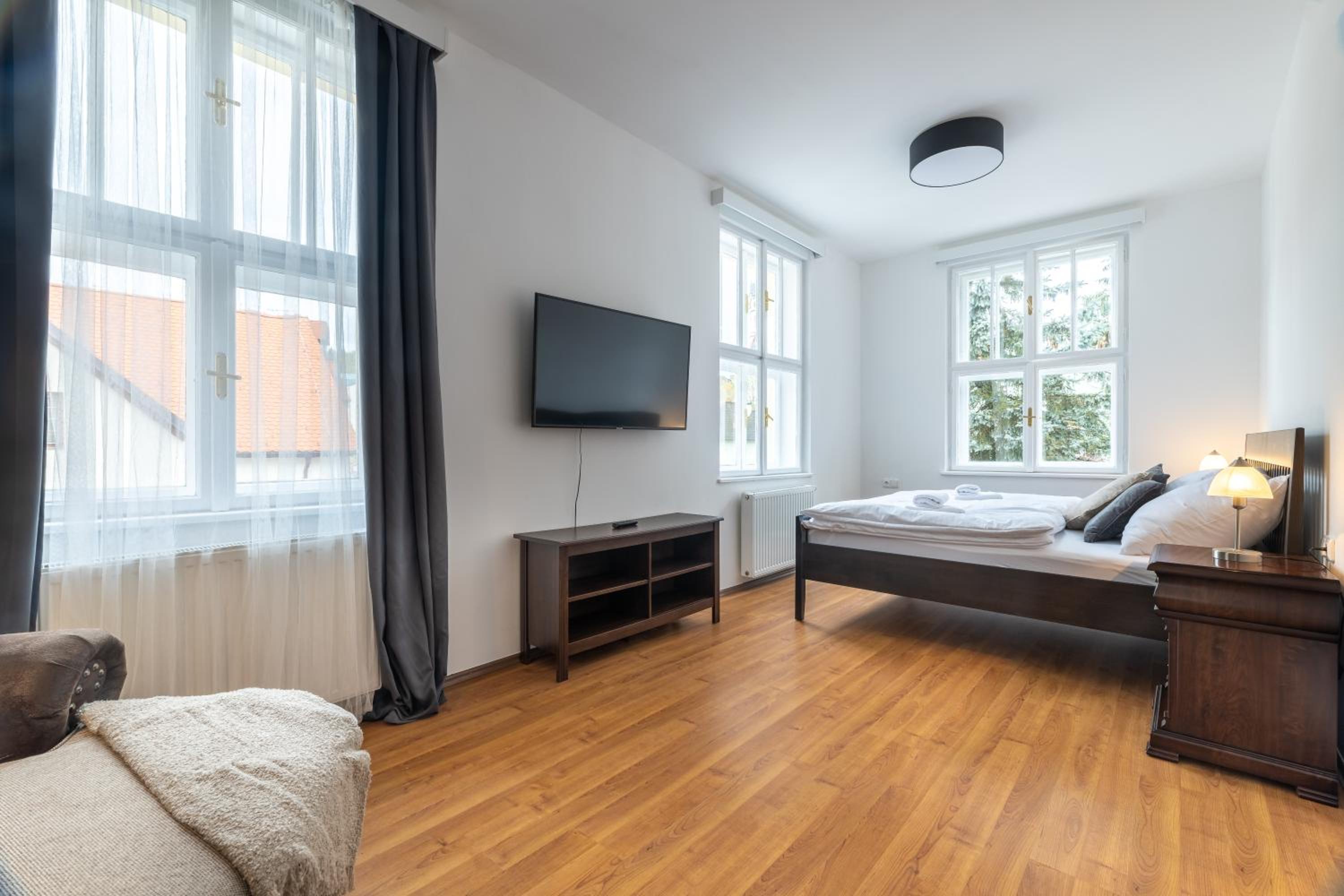 Three-Bedroom Villa photo 1