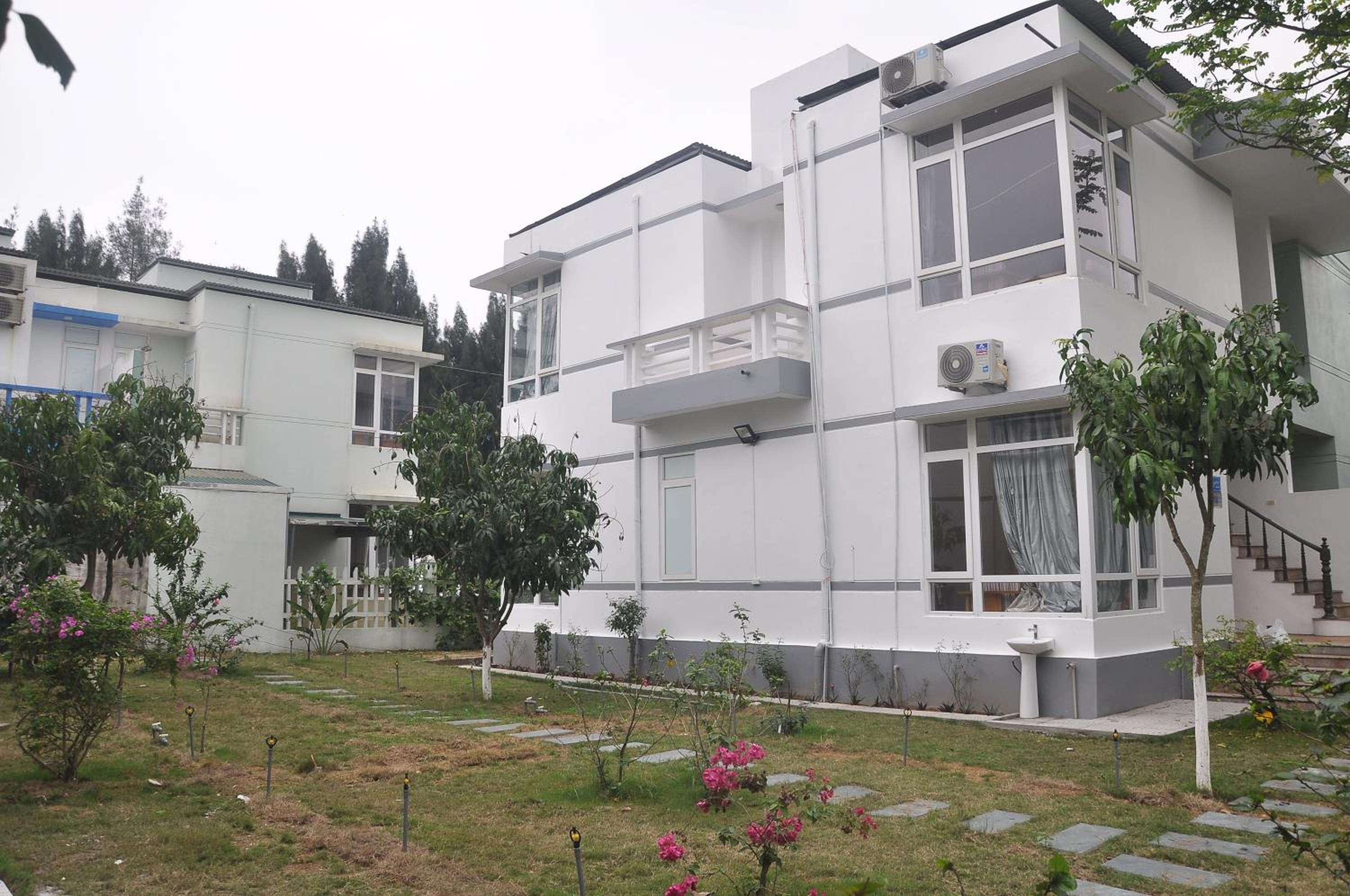 Three-Bedroom Villa photo 3