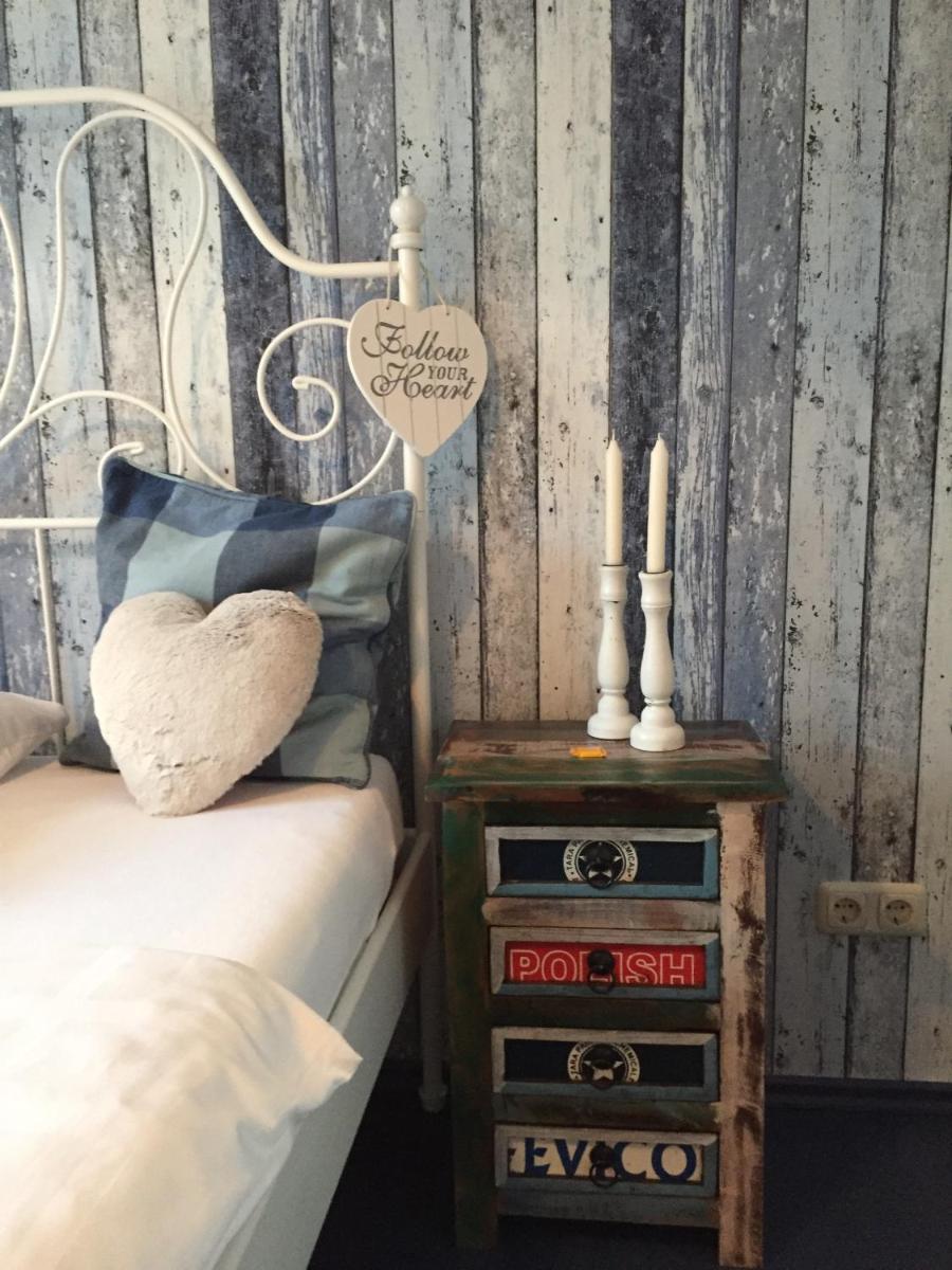 Comfort Room photo 2