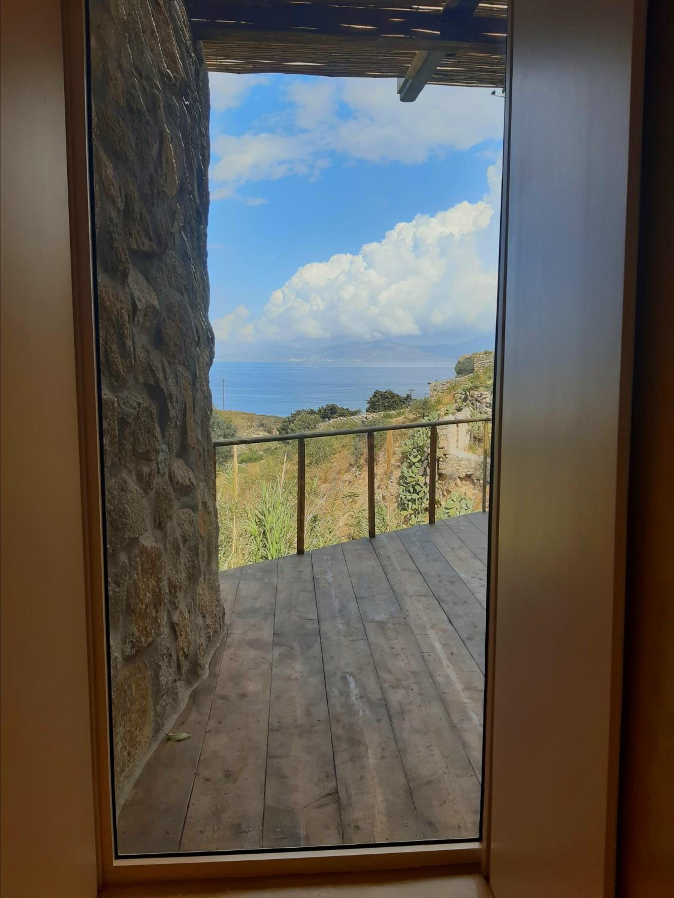 Superior Suite with Sea View - Photo 15