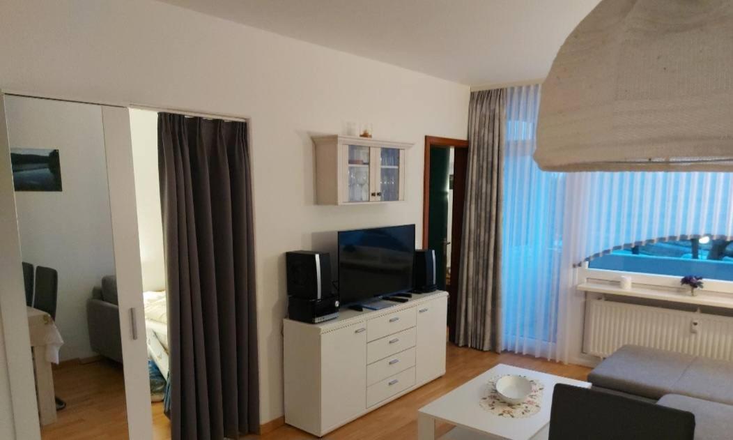 Apartment With Balcony photo 3