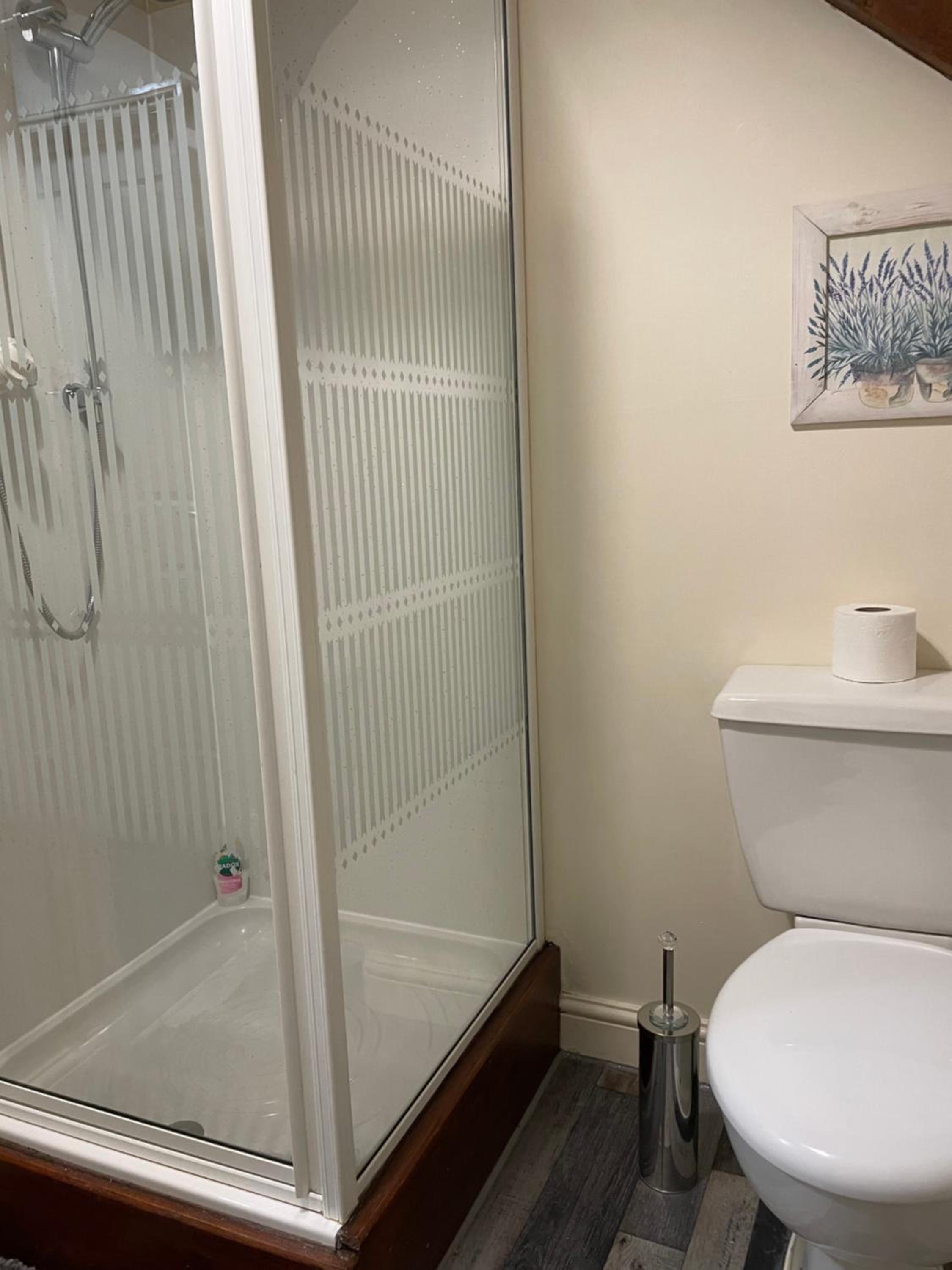 Double Room with Private Bathroom photo 3