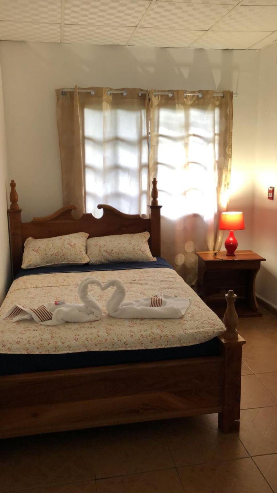 Standard Double Room With Shared Bathroom photo 2
