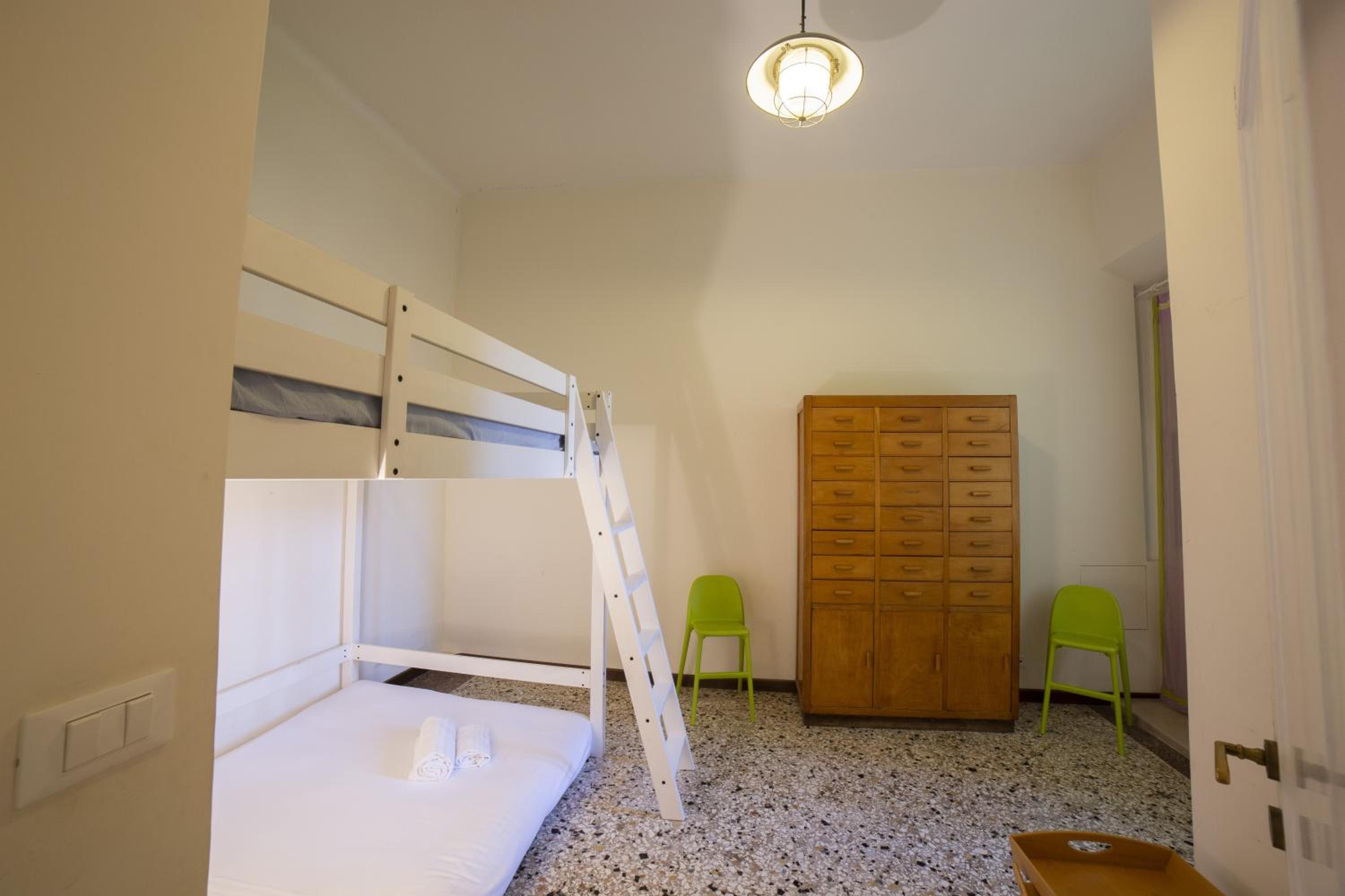Deluxe Apartment photo 2