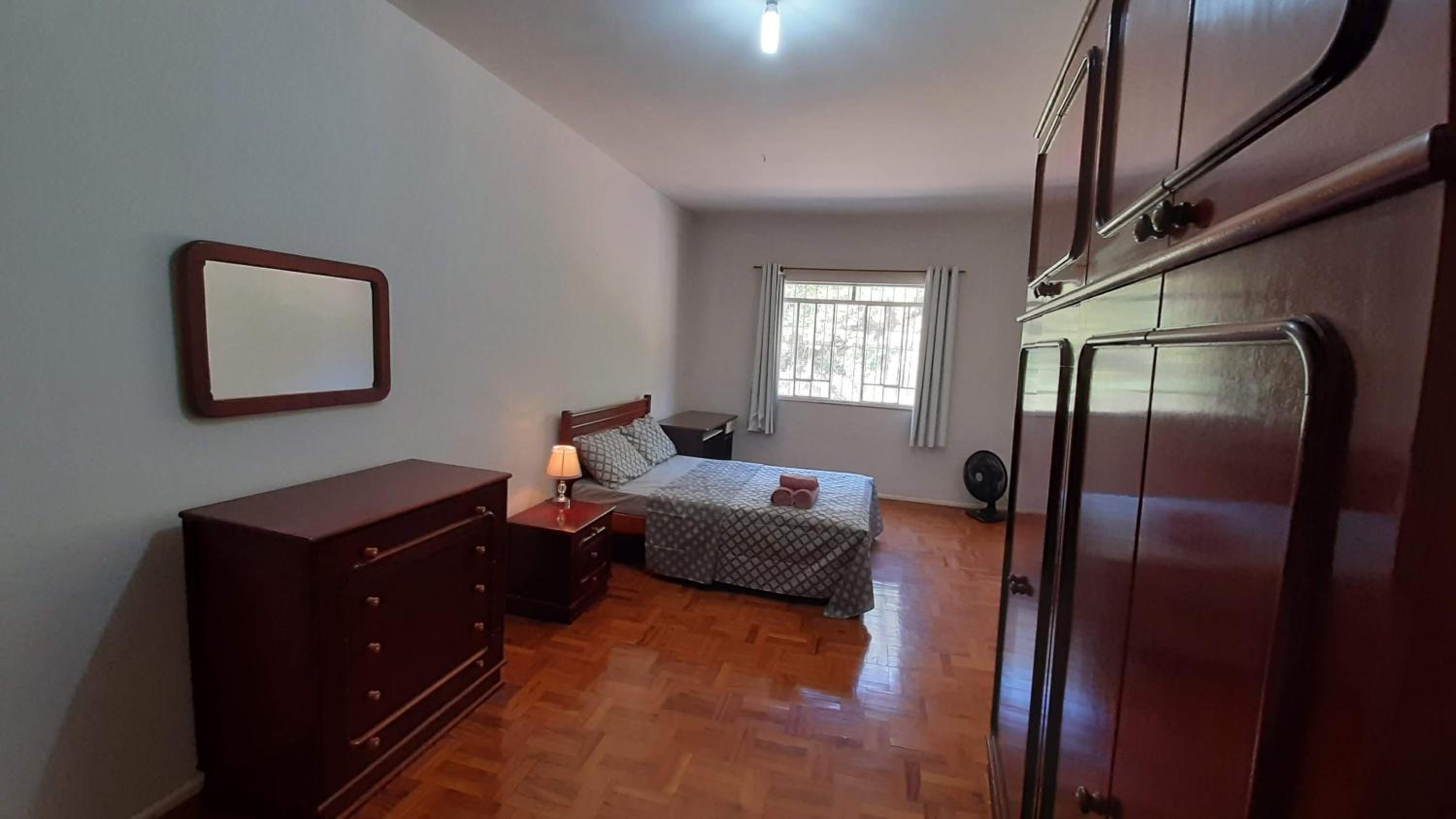 Three-Bedroom Apartment photo 3