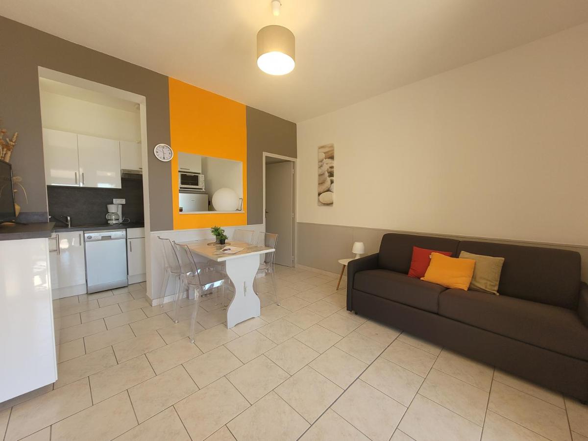Apartment (3 Adults) photo 3